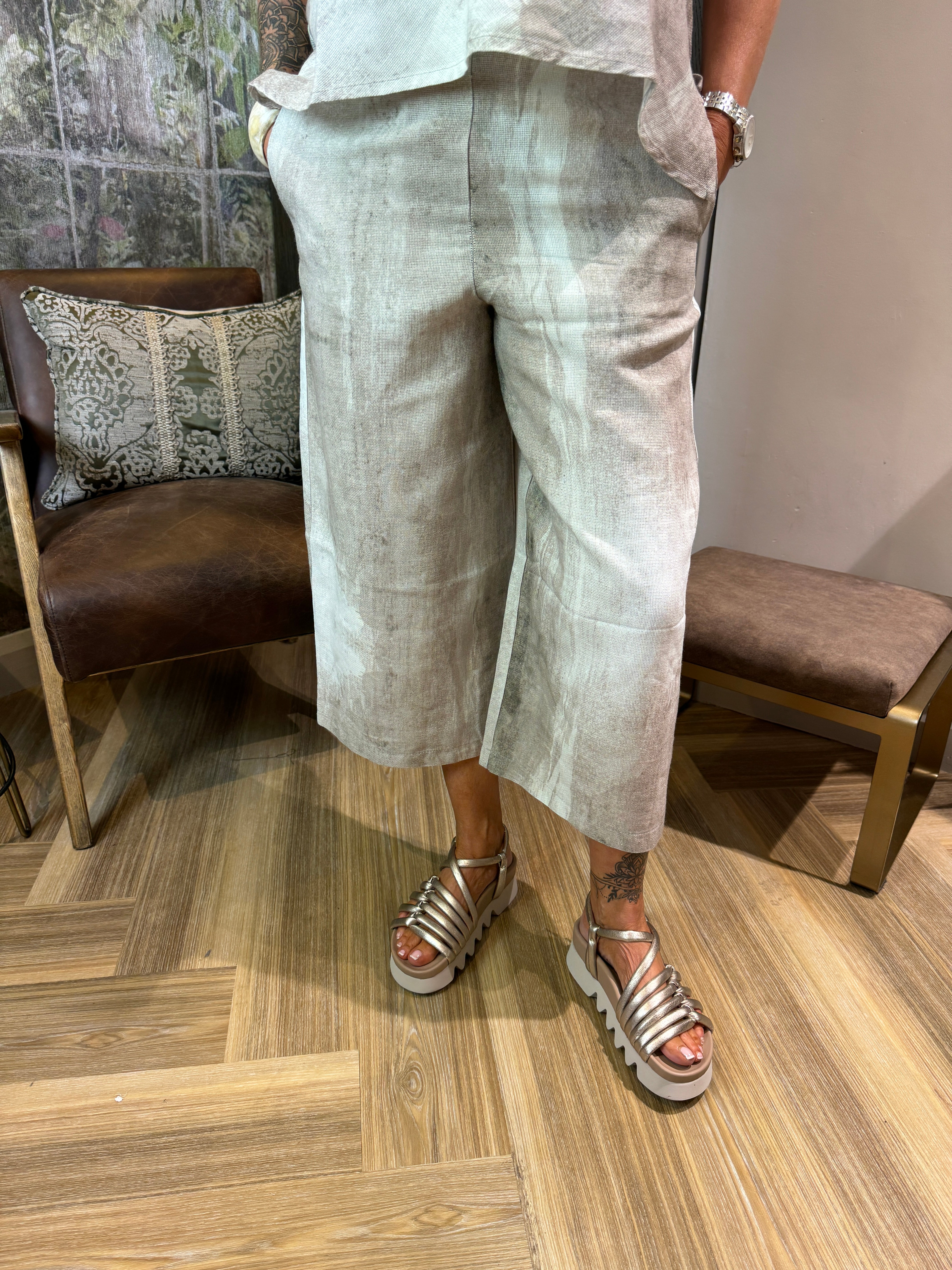 Rossi Trouser in Ice and Beige