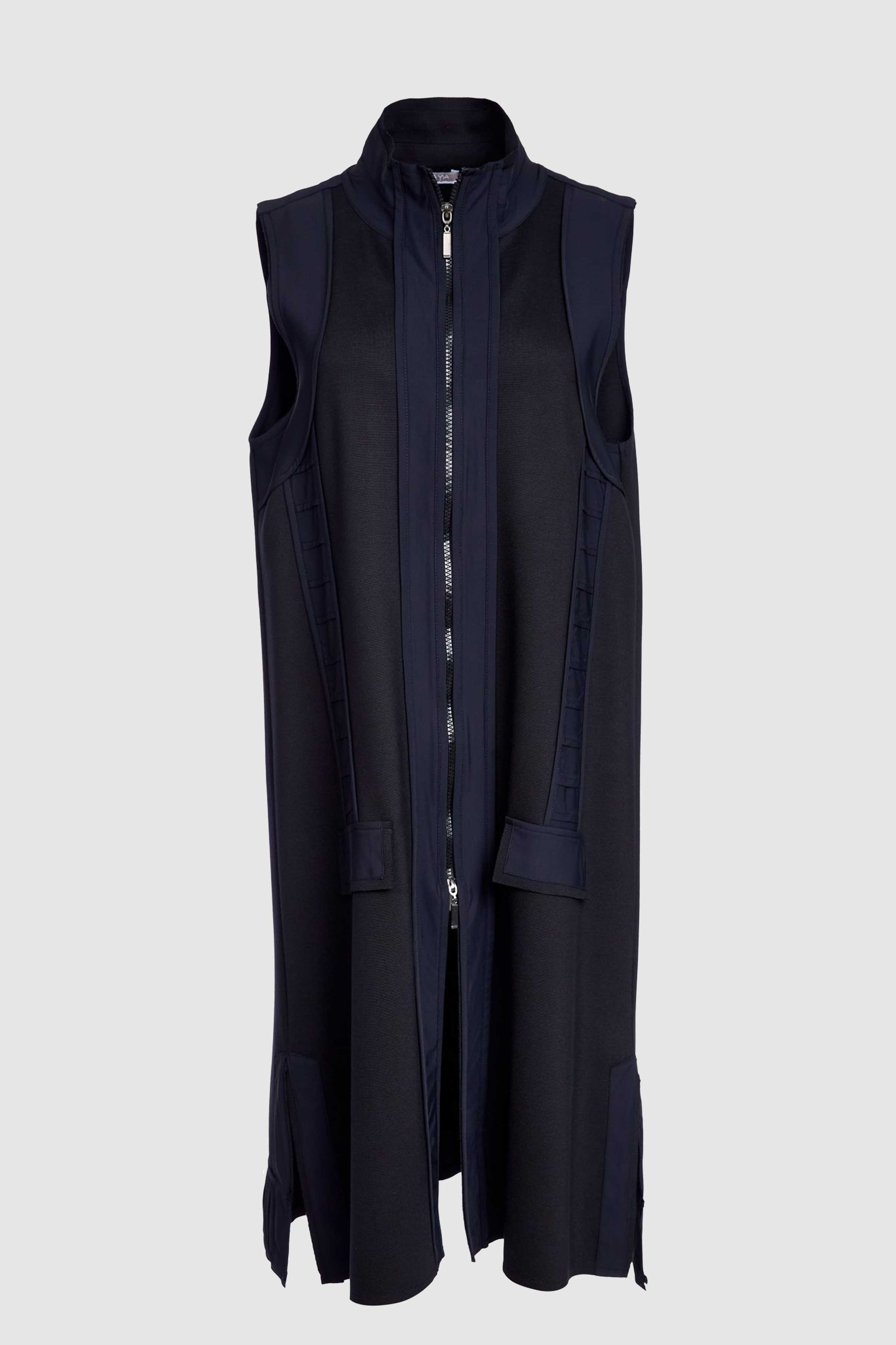 Long Line Waistcoat with Side Slit in Black
