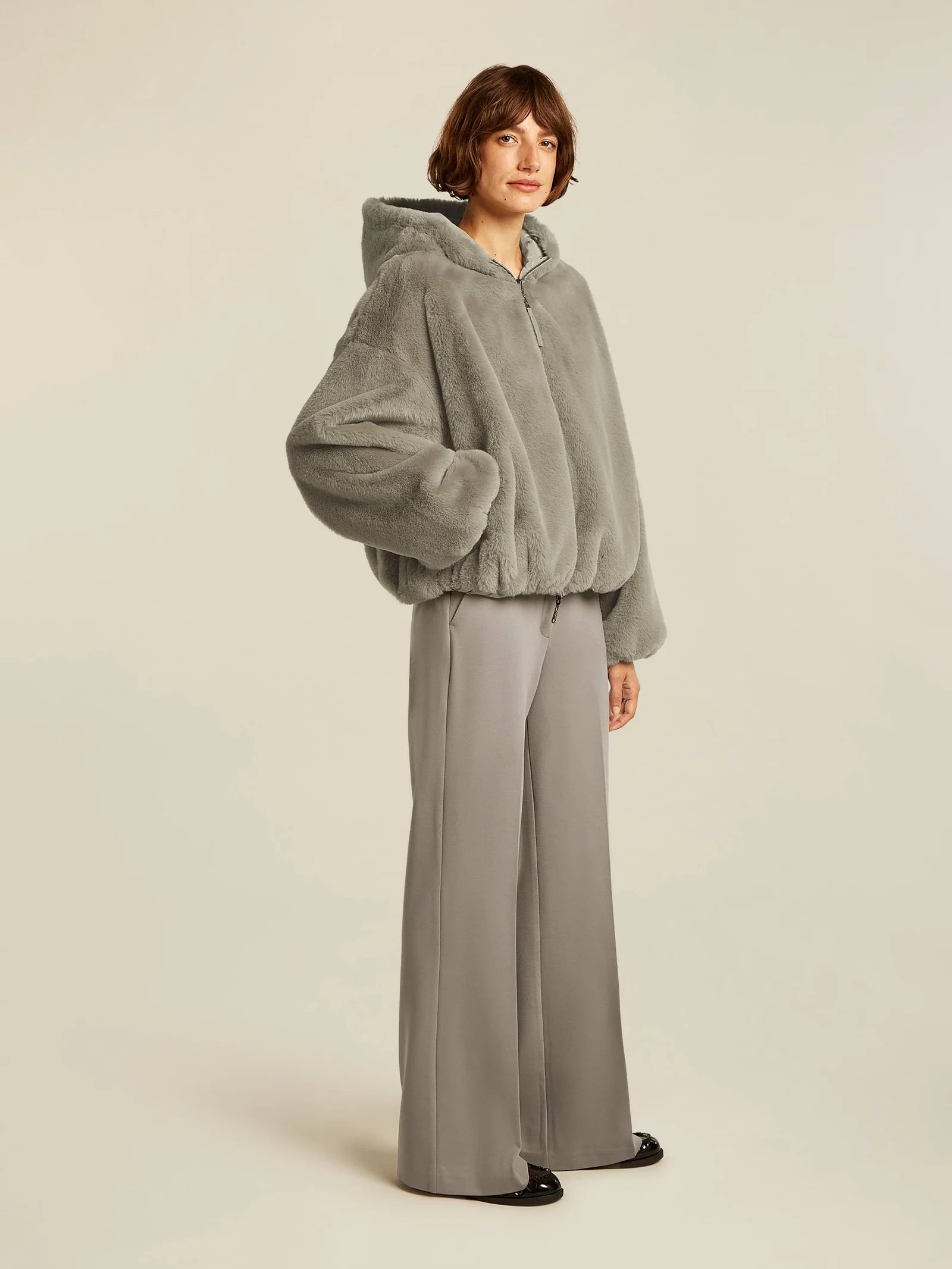 Max Reversible Hooded Jacket in Chinchilla