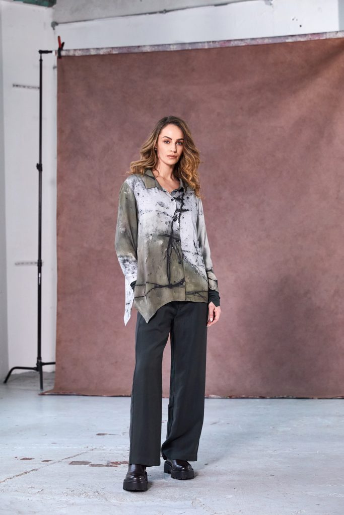 Abstract Two Tone Print Shirt with Pocket Detail in Moss