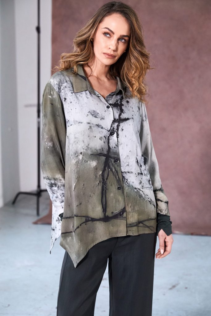 Abstract Two Tone Print Shirt with Pocket Detail in Moss