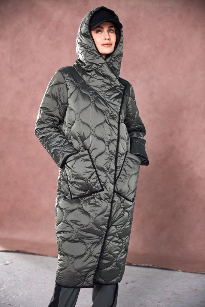 Padded Coat in Forest/Black