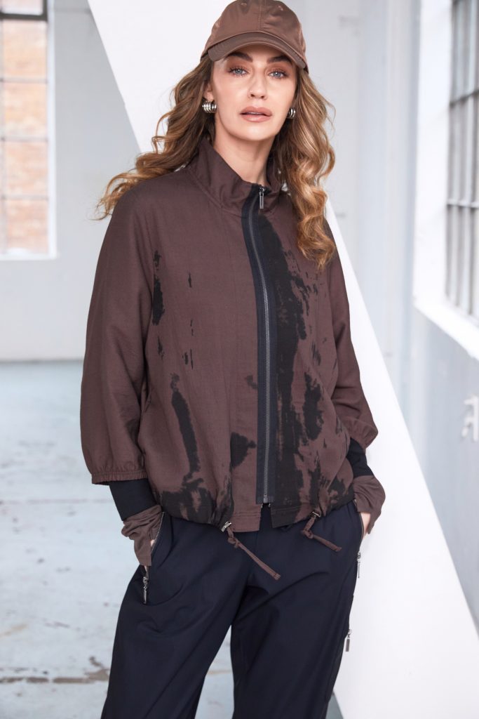 Print Zipped Jacket with Drawstring Hem in Choc/Black