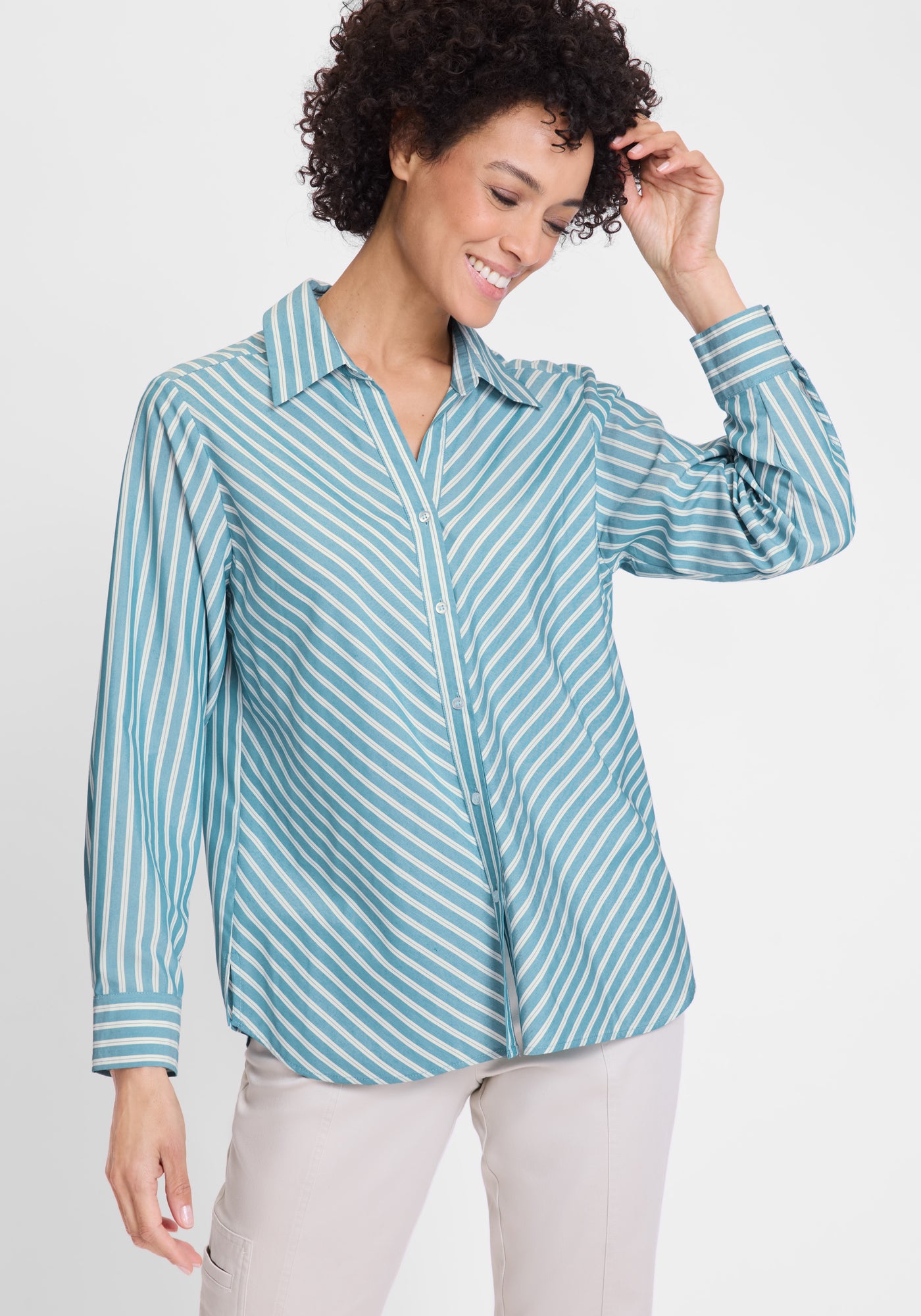 Long Sleeve Blouse in Light Teal