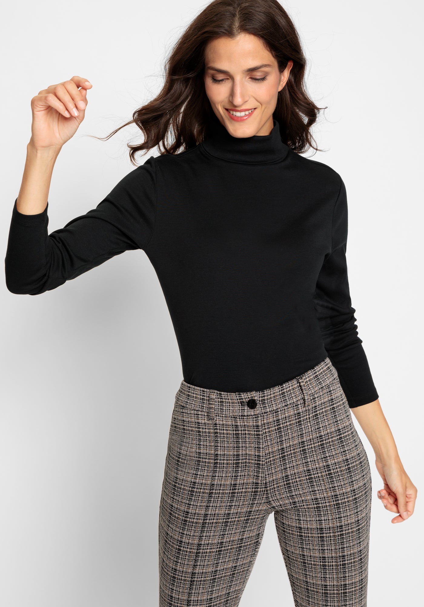 Turtle Neck T-Shirt in Black