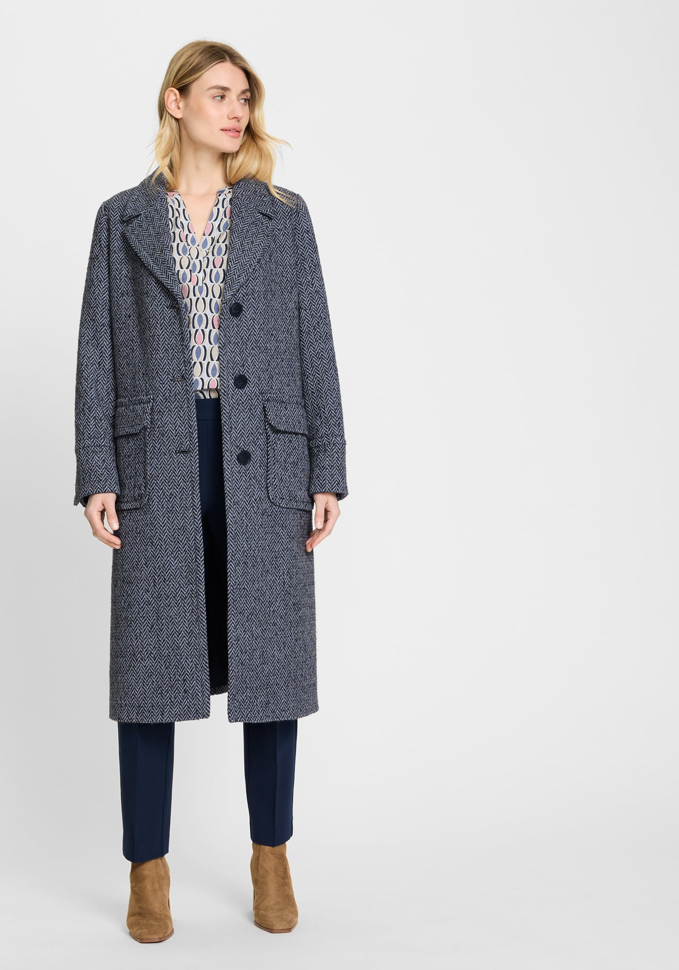 Wool Coat in Ink Blue_