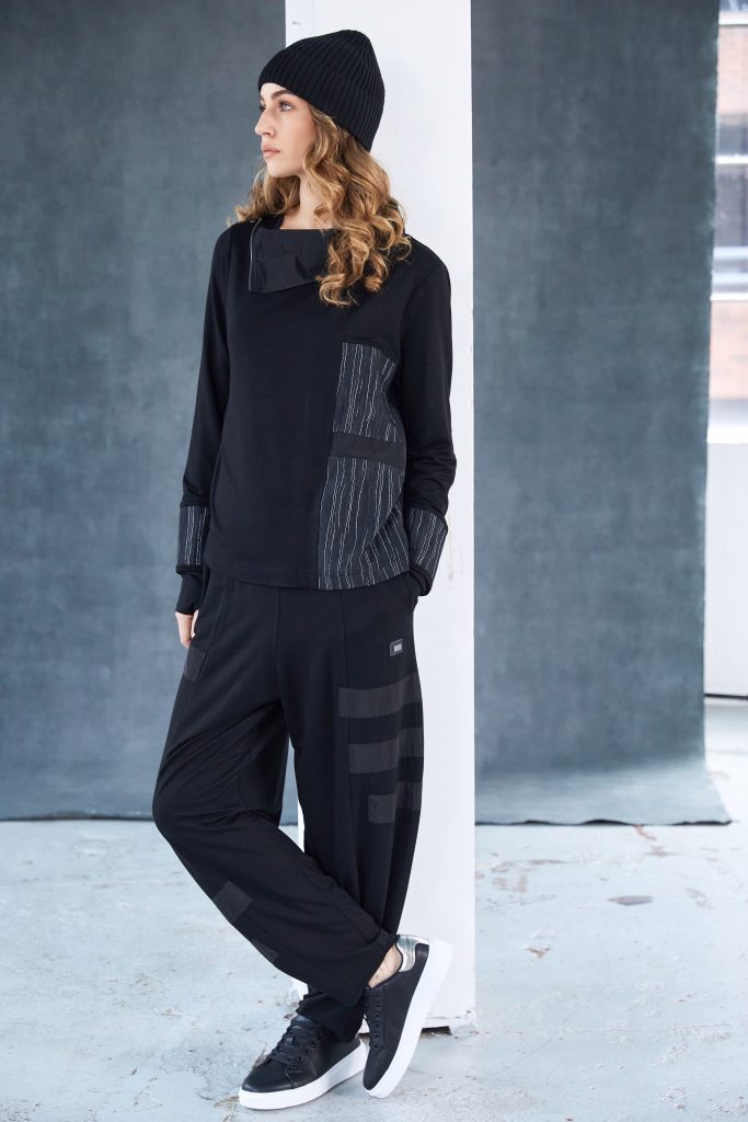 Trouser with Contrast Vertical Bands in Black
