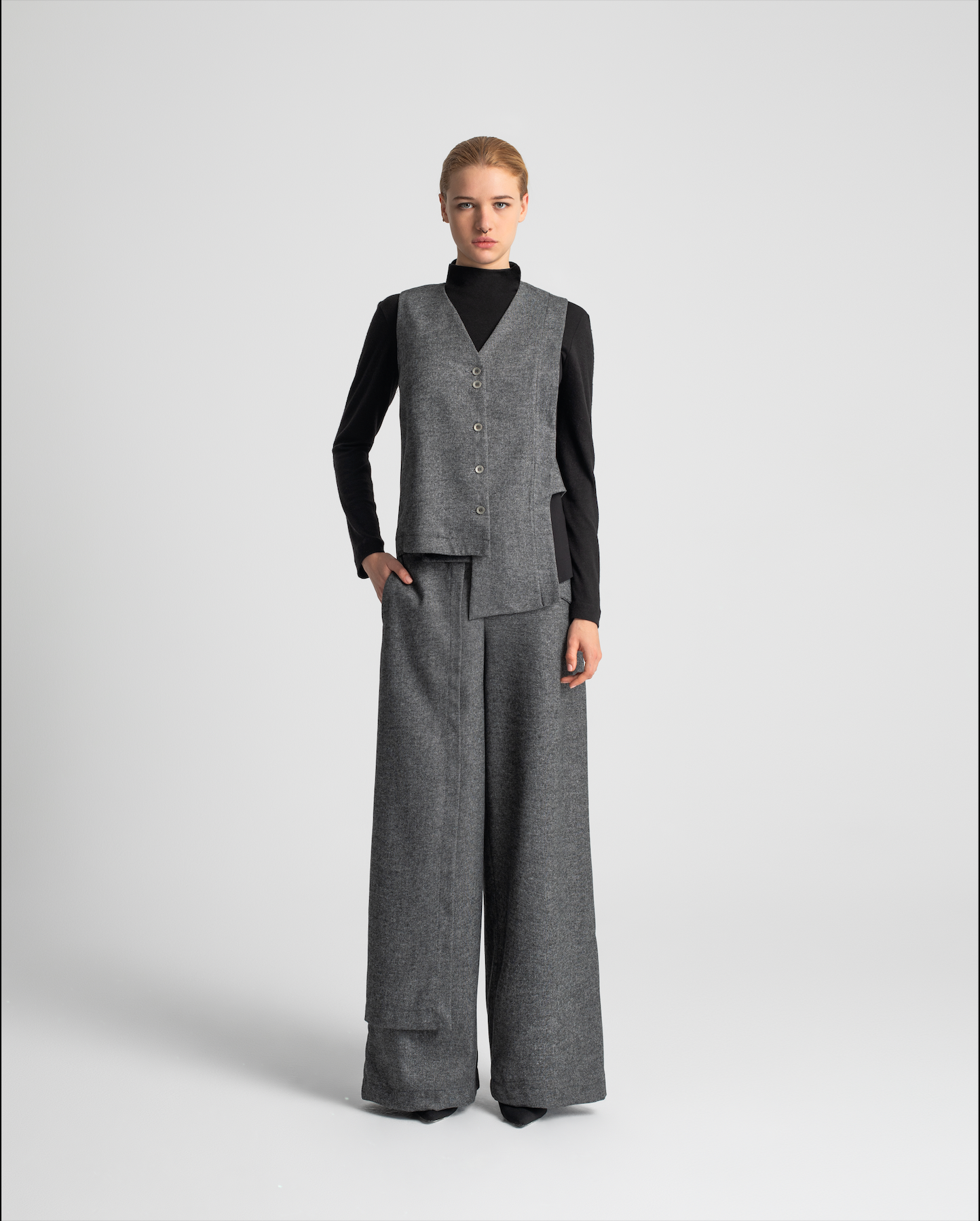 Maga Trouser in Grey