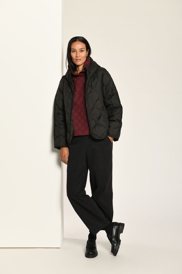 Hooded Quilted Jacket in Black