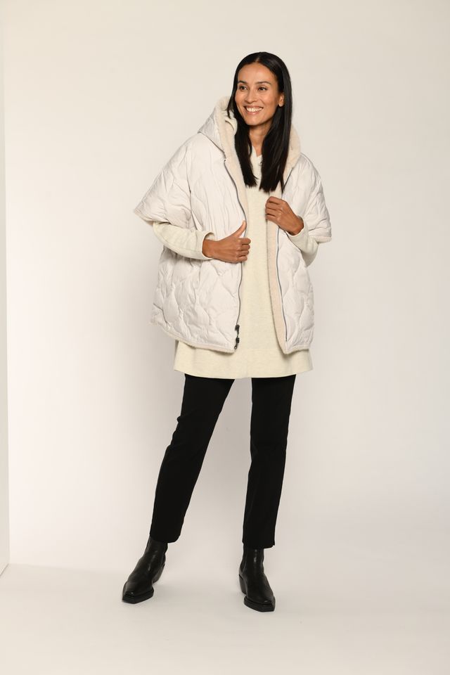 Reversible Poncho in Chalk