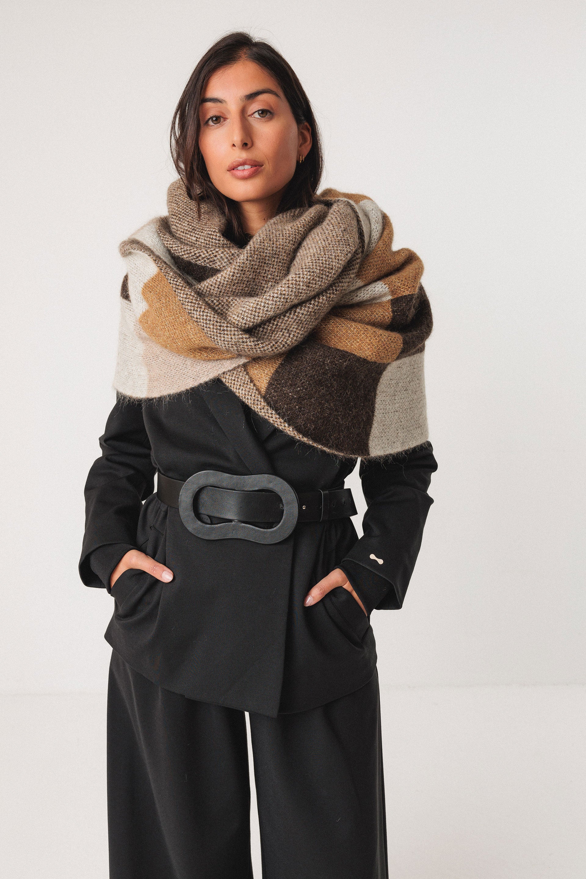 Ahitu Belt in Black