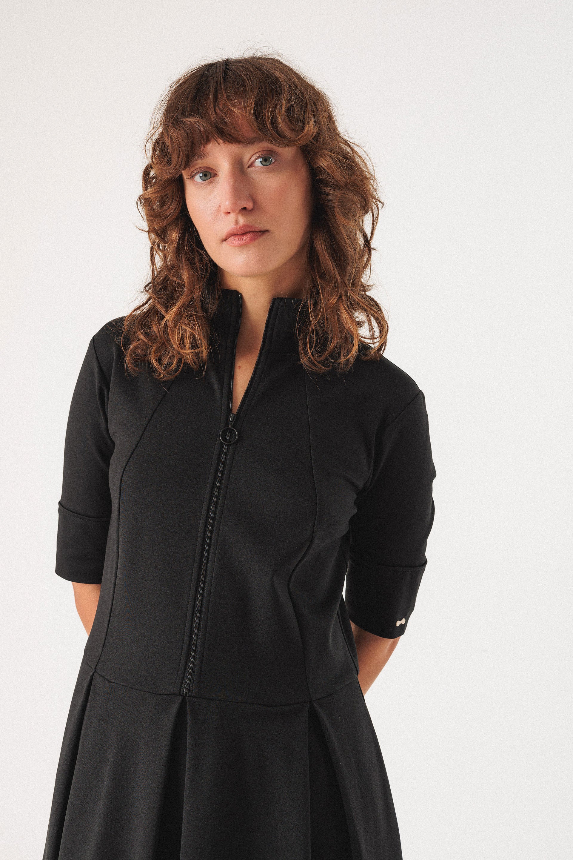 Alaitza Dress in Black