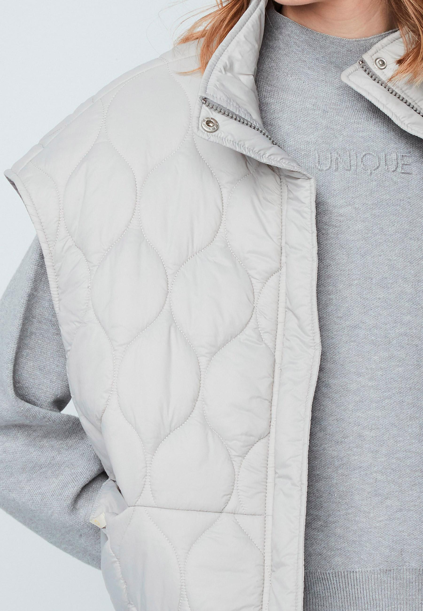 Carry Gilet in Grey