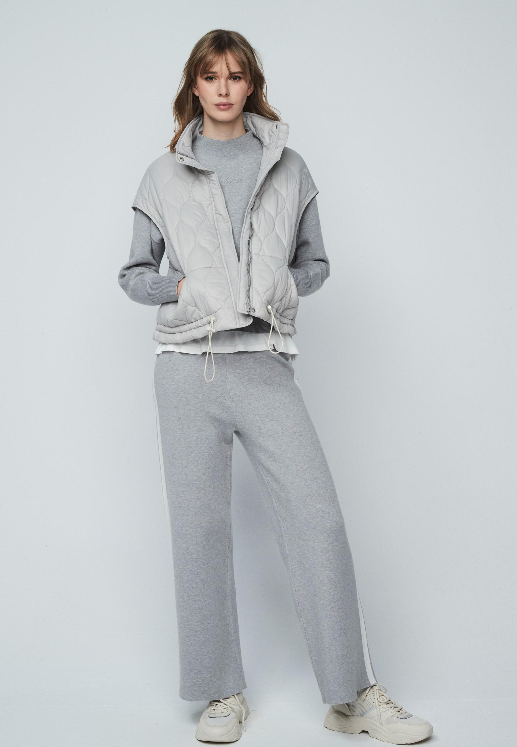 Carry Gilet in Grey