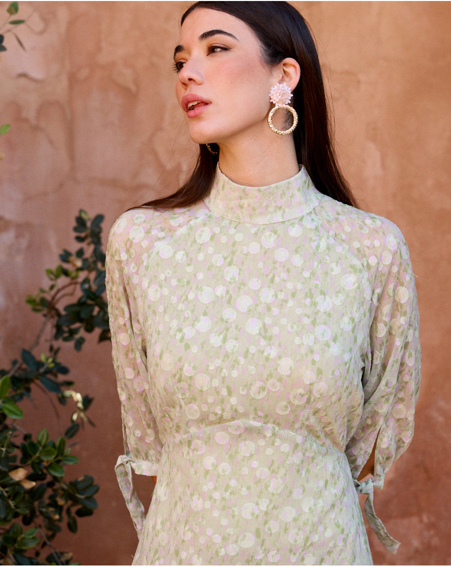 Fabiola Neck Dress in Pistacio