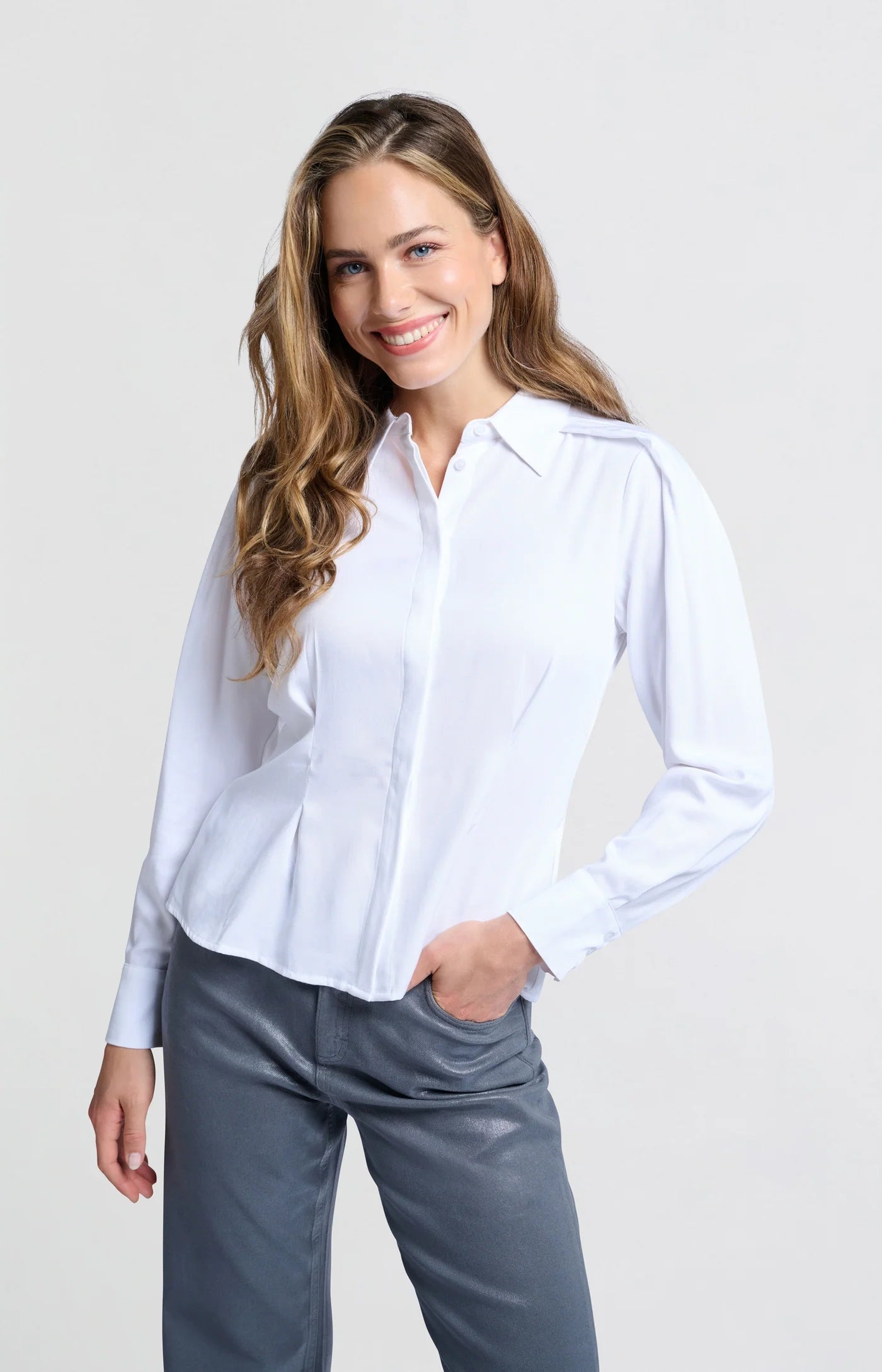 Fitted Blouse with Shoulder Accents in Off White