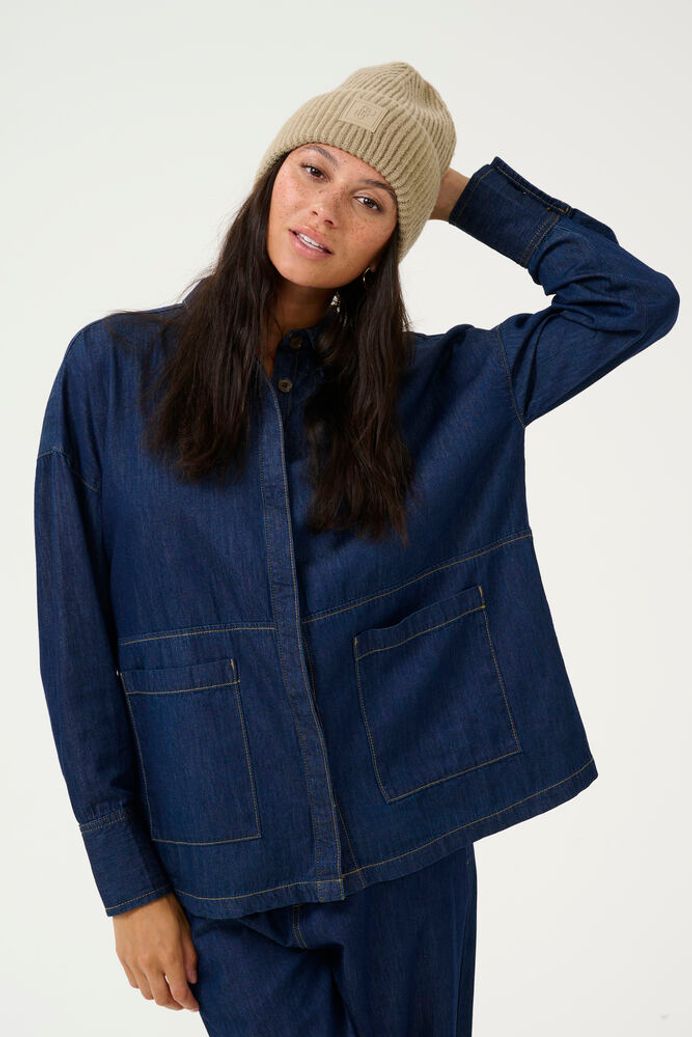 Merva Hat in Dune