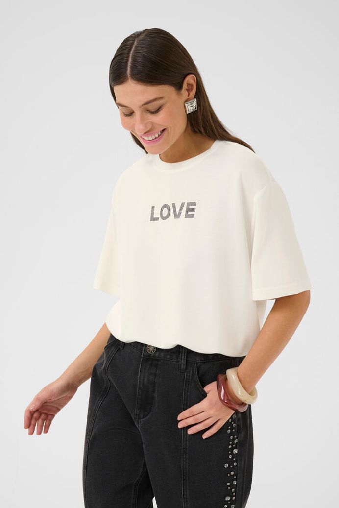 Love T-Shirt in Spring Gardenia