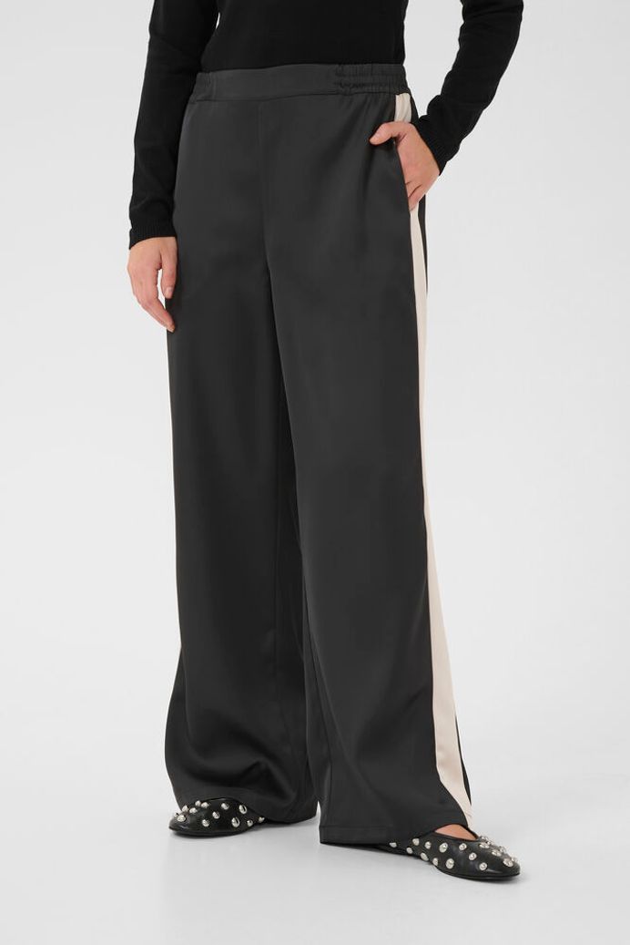 Annabelle Pants in Black