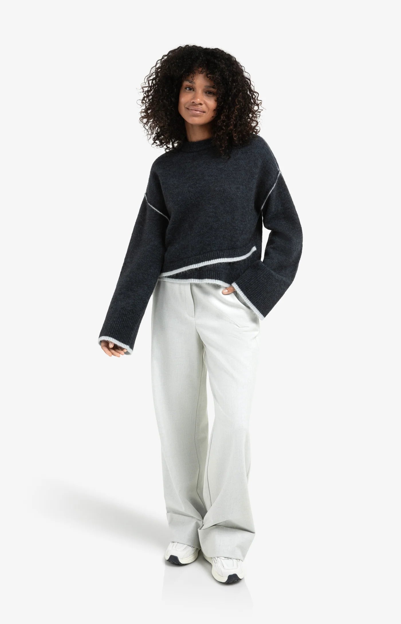 Contrast Colouring Sweater in Collegiate Blue Melange