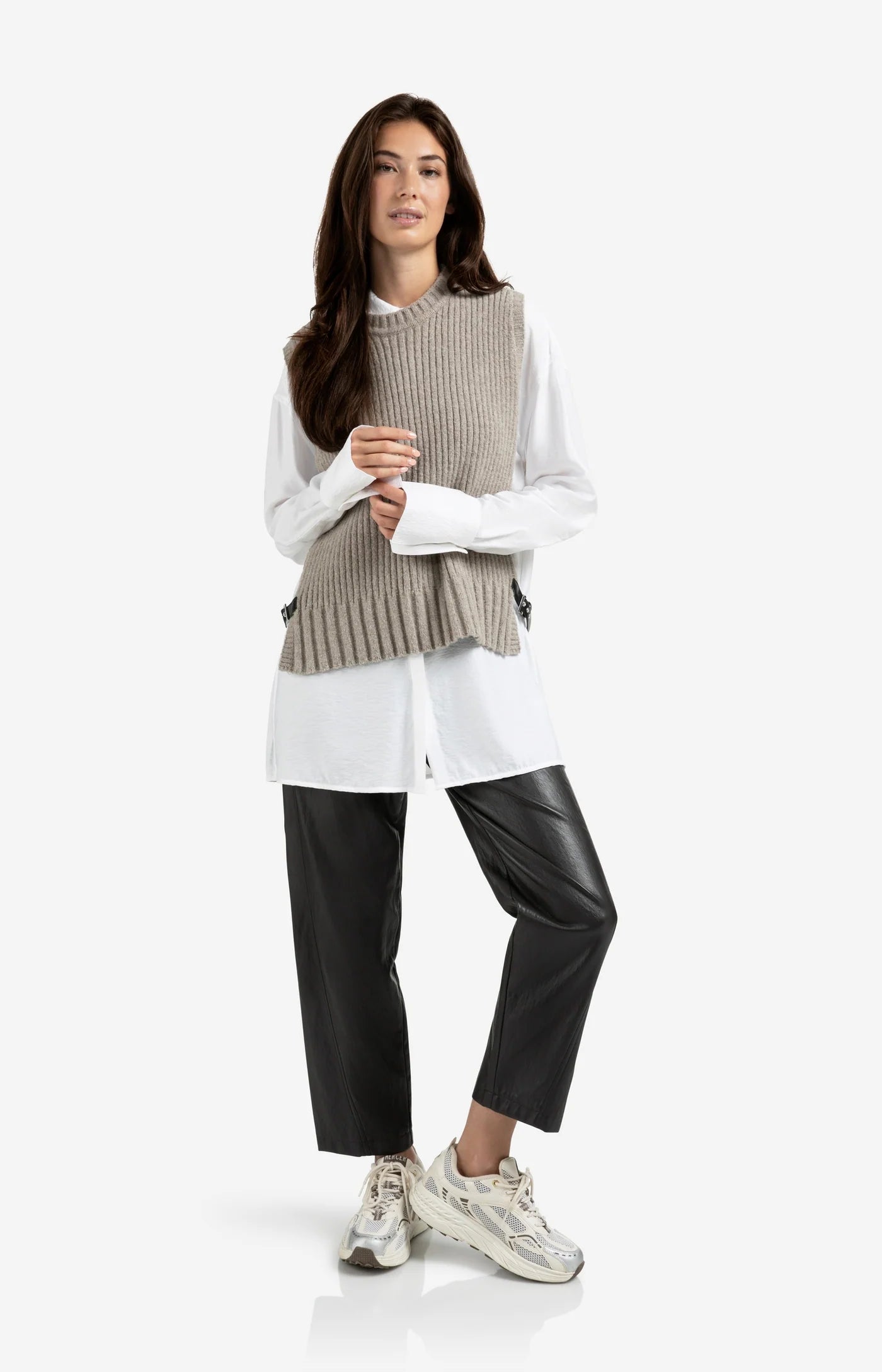 Long Blouse with Removable Collar and Cuffs in White