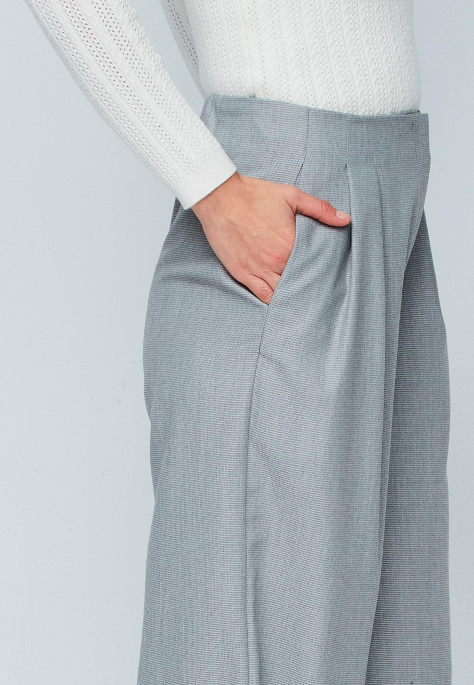 Risty Trouser in Grey