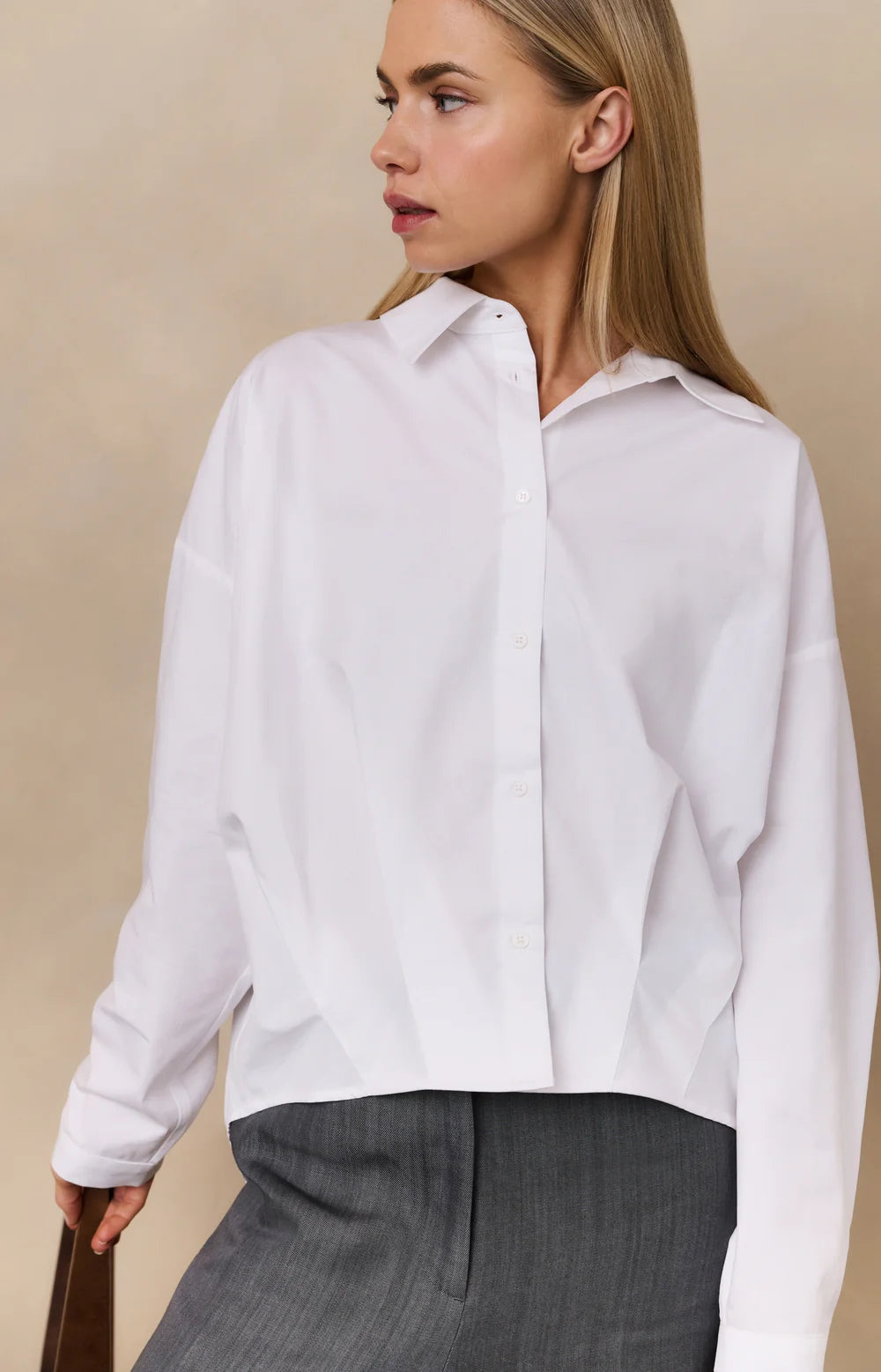 Poplin Blouse with Front Pleat in Pure White