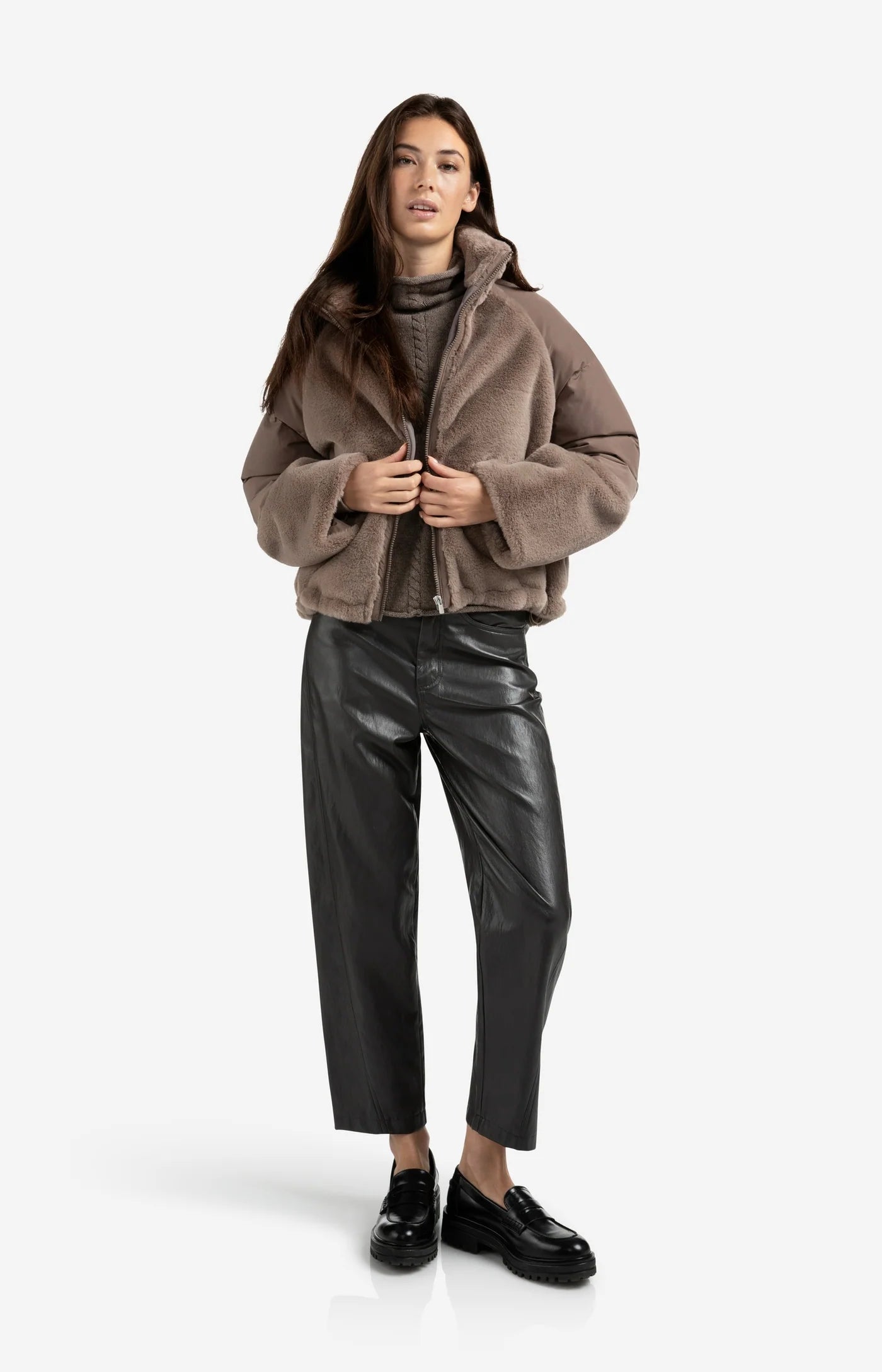 Short Teddy Jacket in Brown