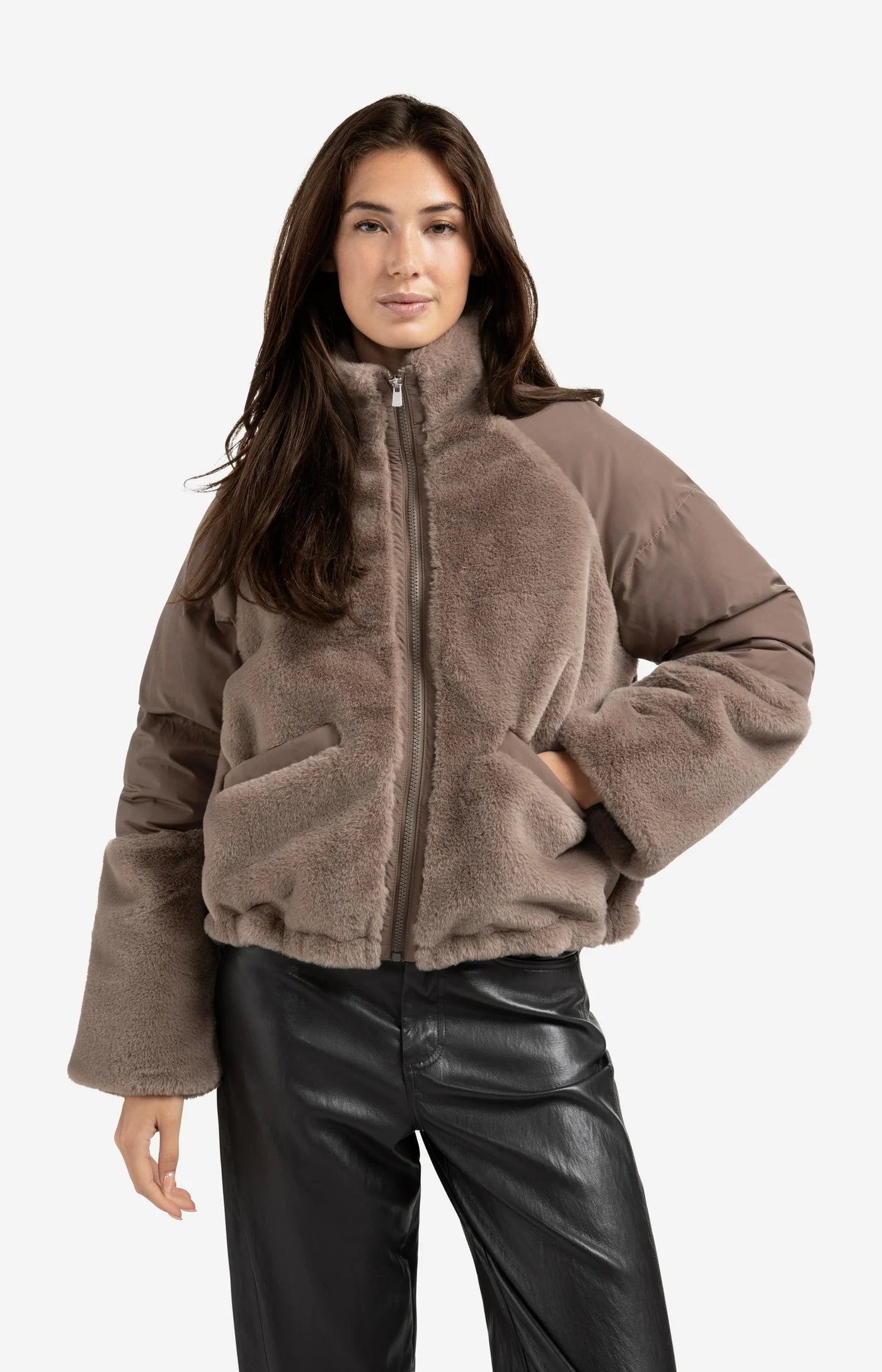 Short Teddy Jacket in Brown