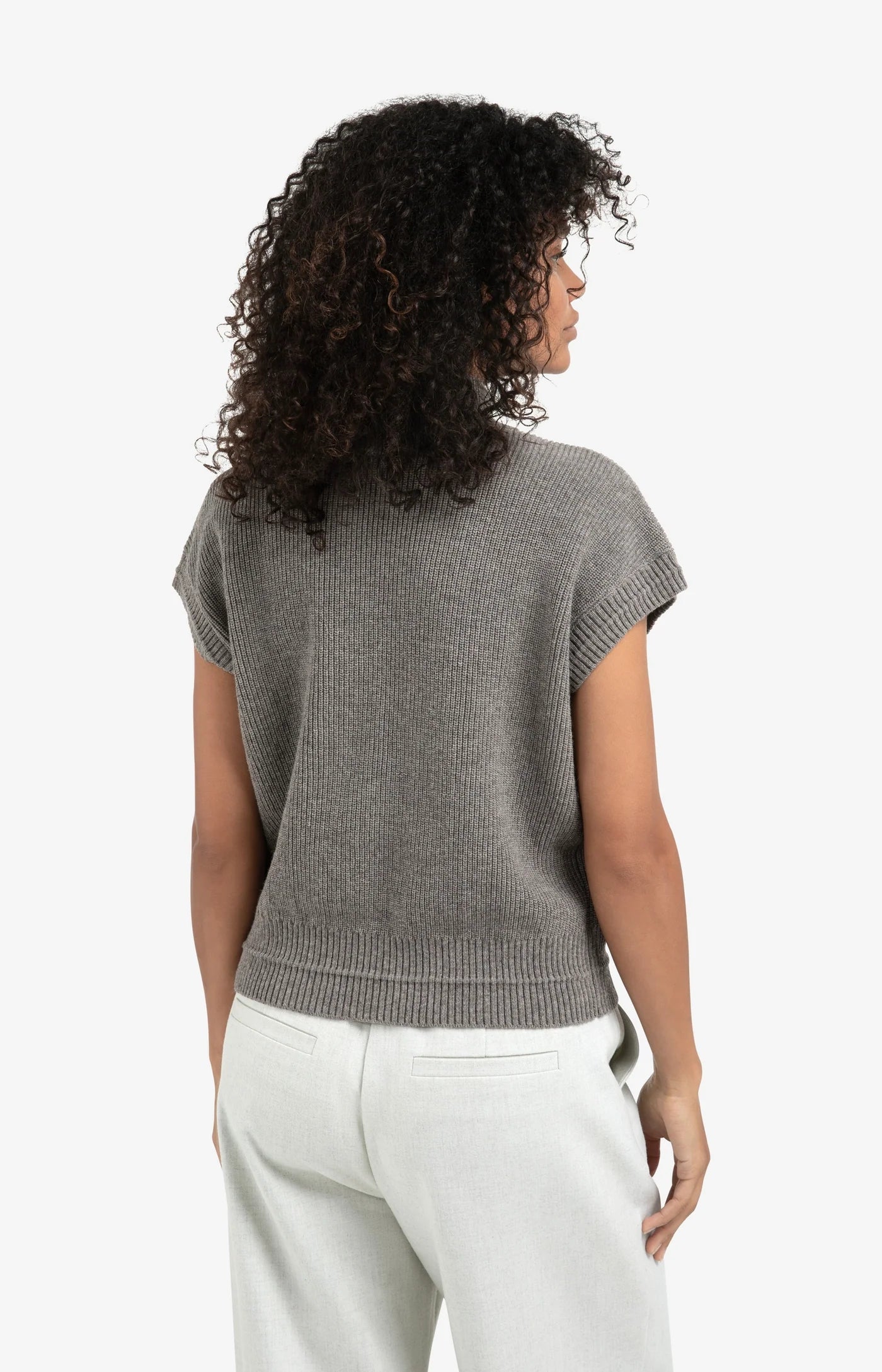 Sleeveless Cardigan in Taupe Grey