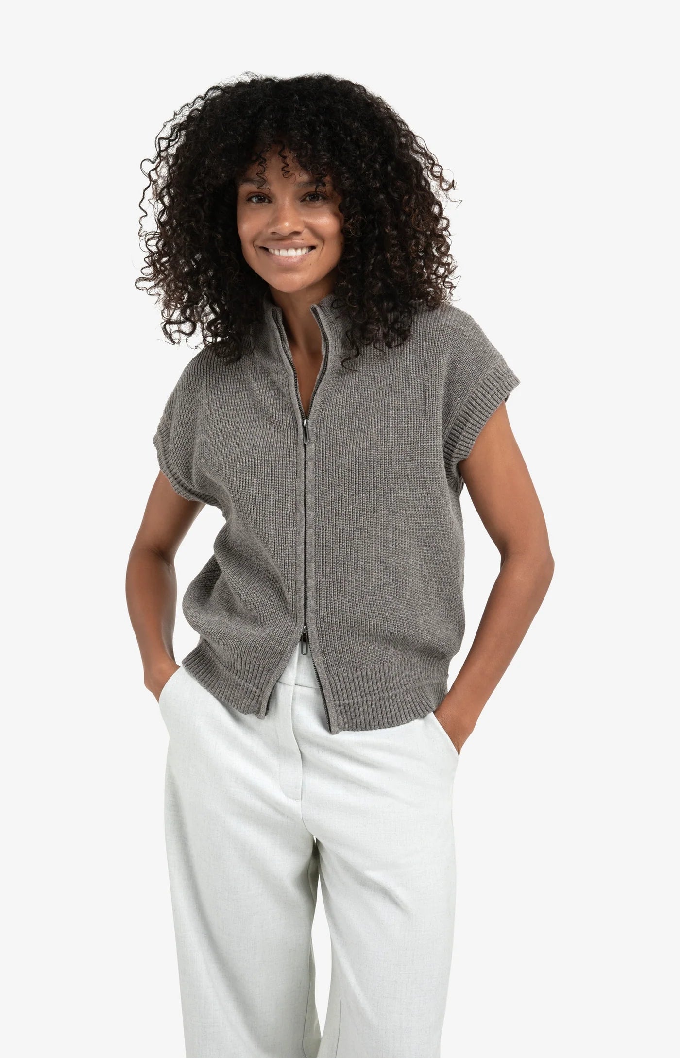 Sleeveless Cardigan in Taupe Grey