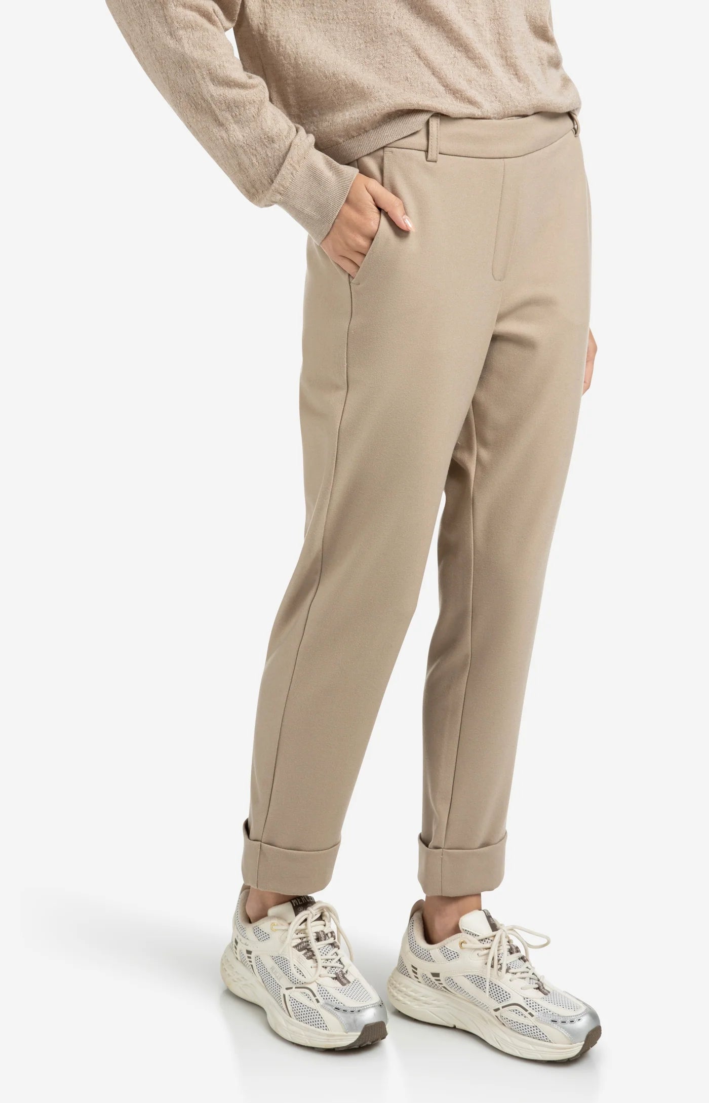 Pantalon Style Trouser in Sand Beige