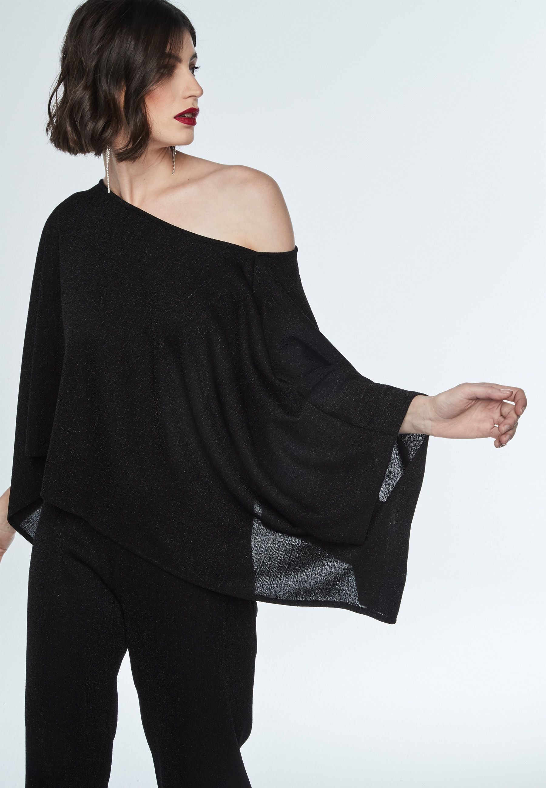 Nia Off Shoulder Top in Black