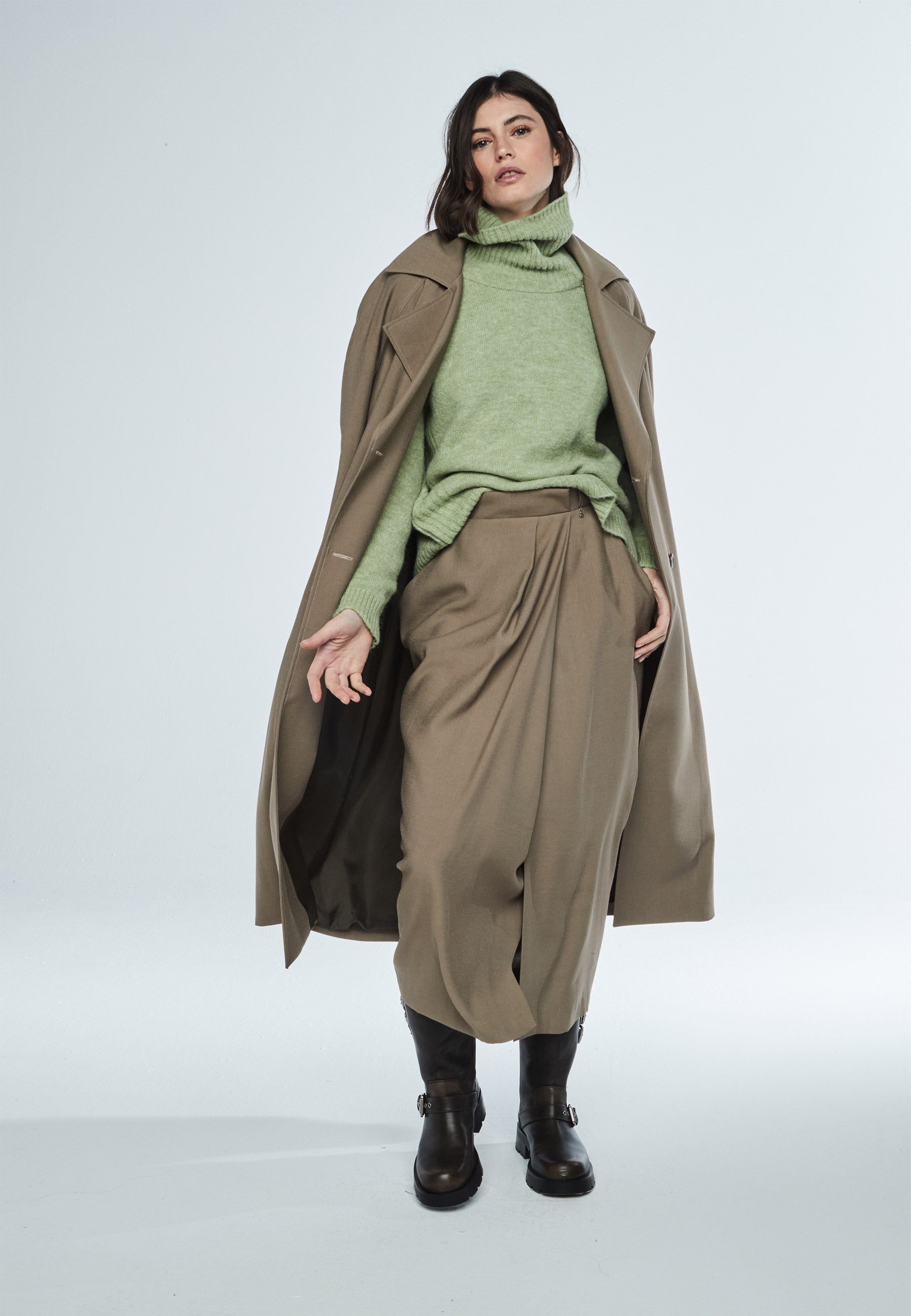 Simone Trench in Green