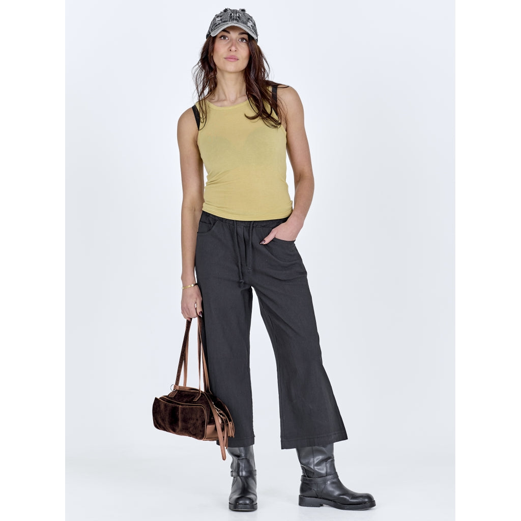 Akia Bag Small in Brown