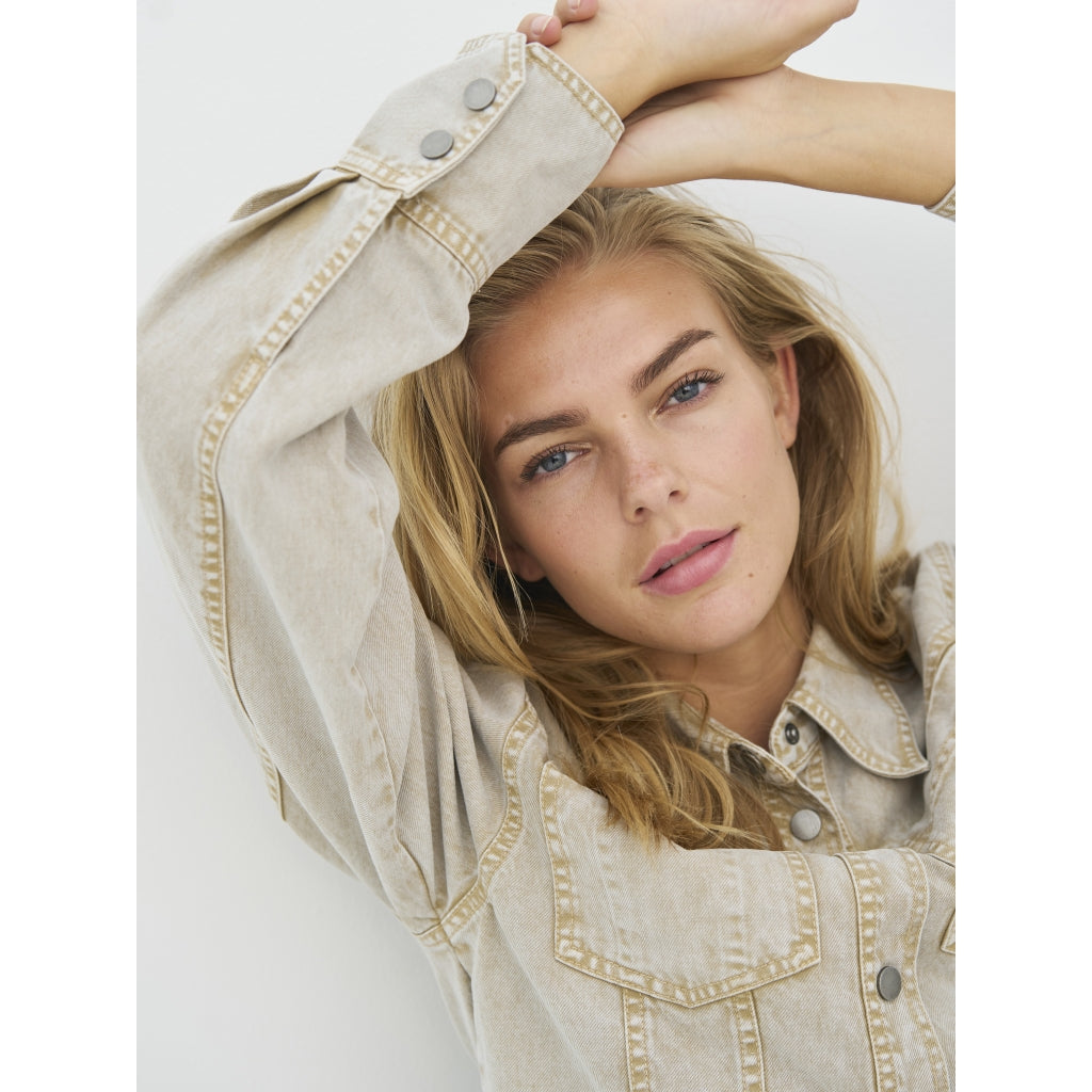 Cadey Jacket in Seasand