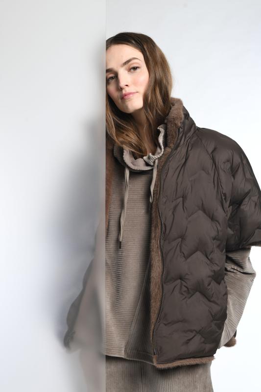 Boxy Reversible Waistcoat in Chocolate