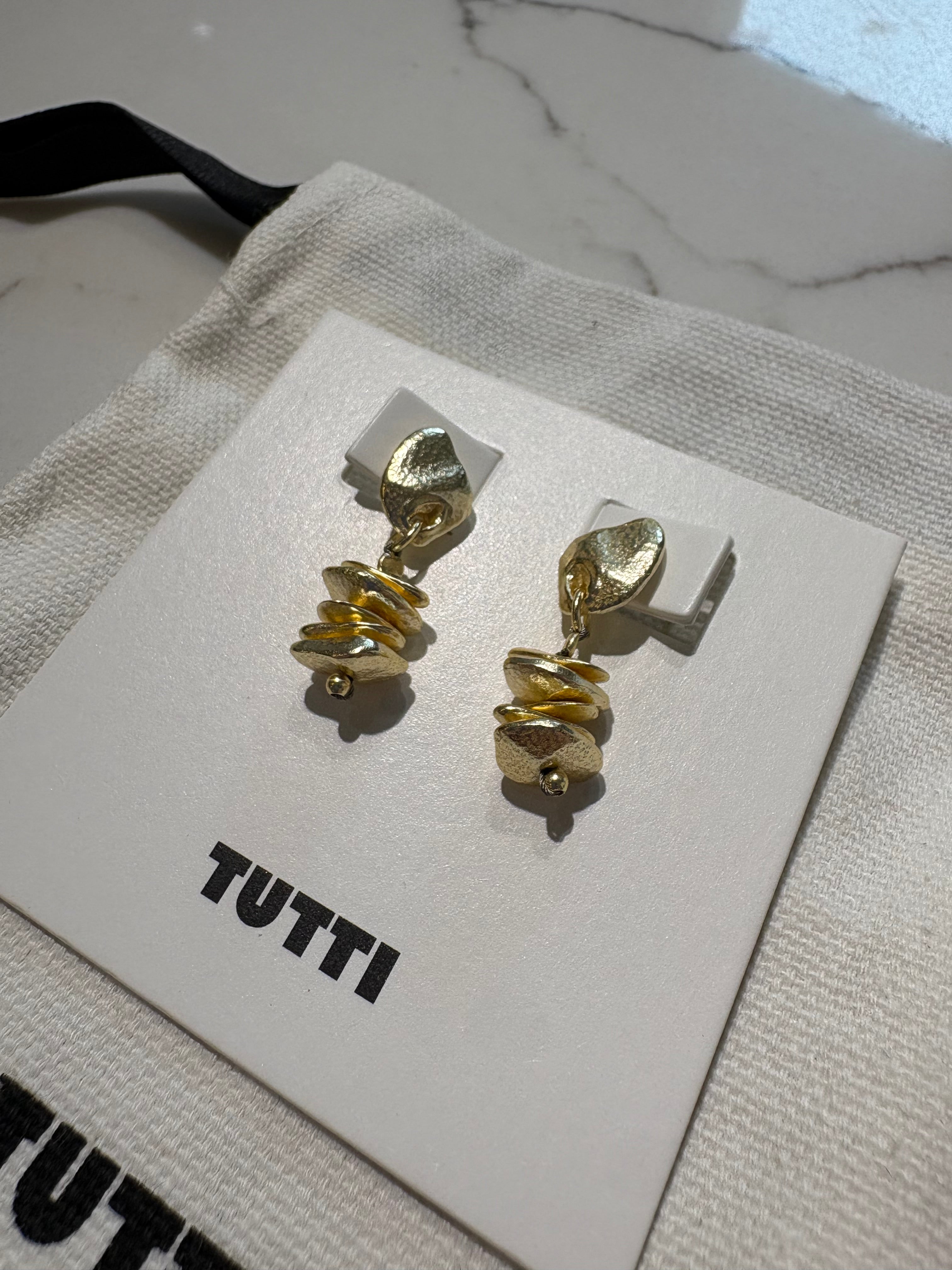 Row Earrings