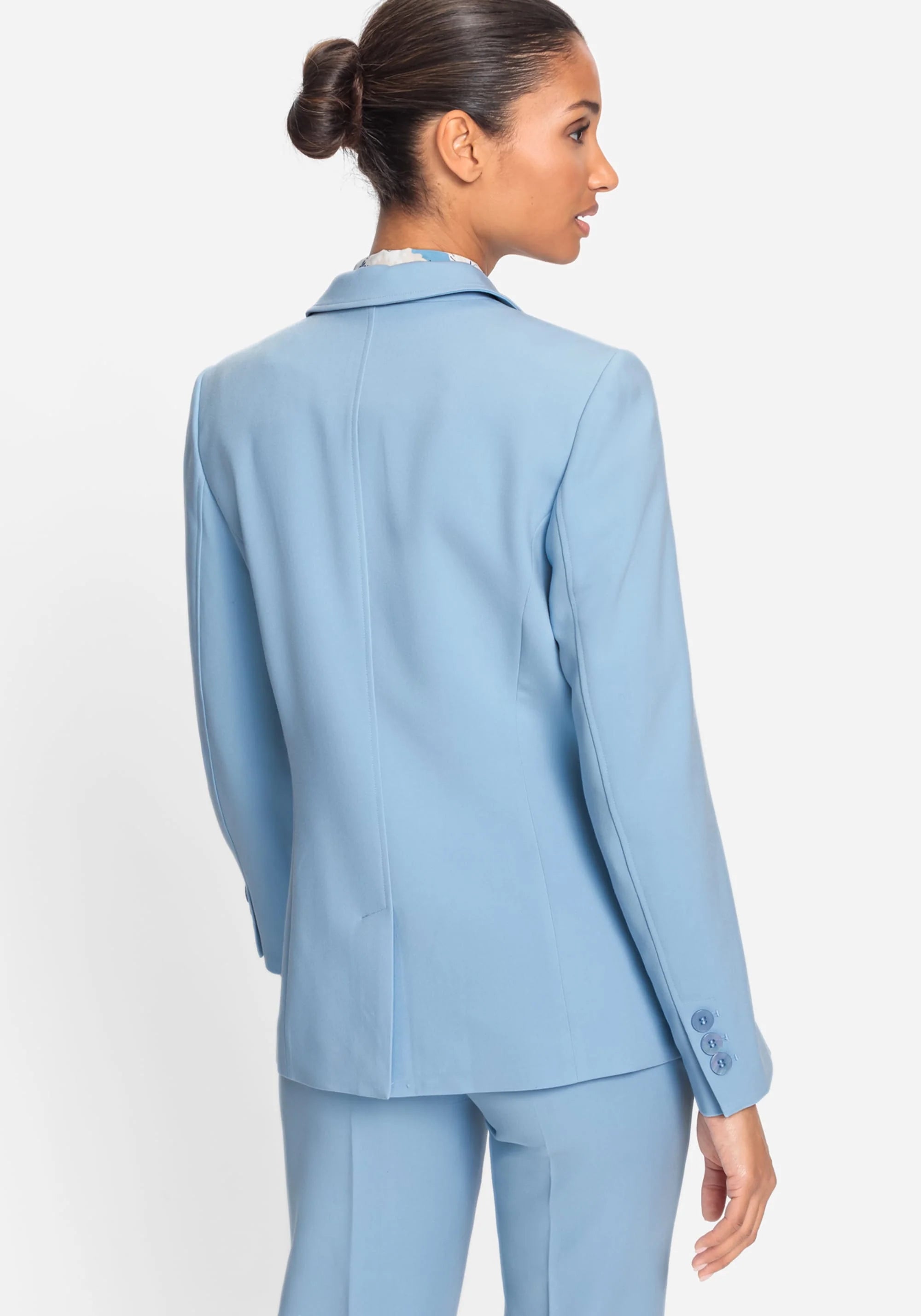 Classic Blazer in Light Blue