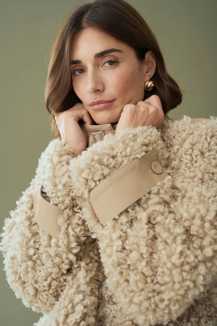 Chanda Faux Fur Jacket in Feather Gray