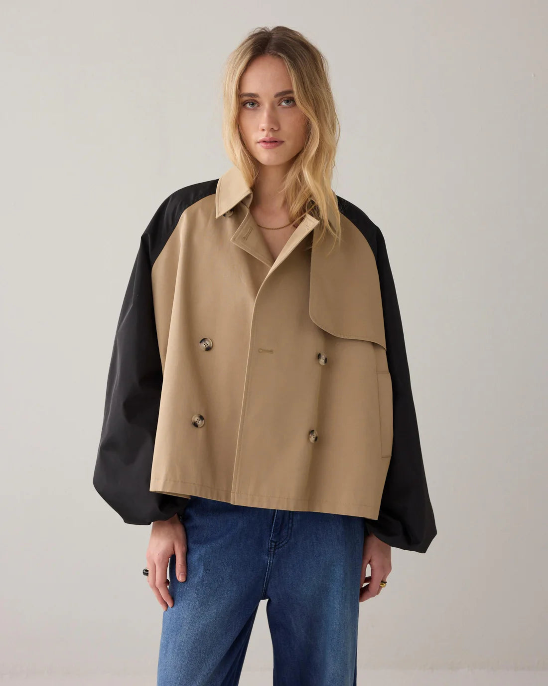 Oversized Trench Coat in Khaki