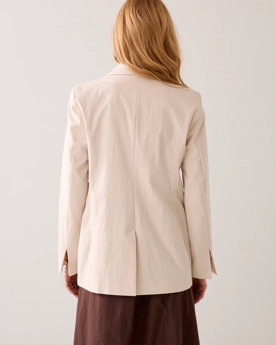 Cotton Blend Fitted Blazer in Ivory