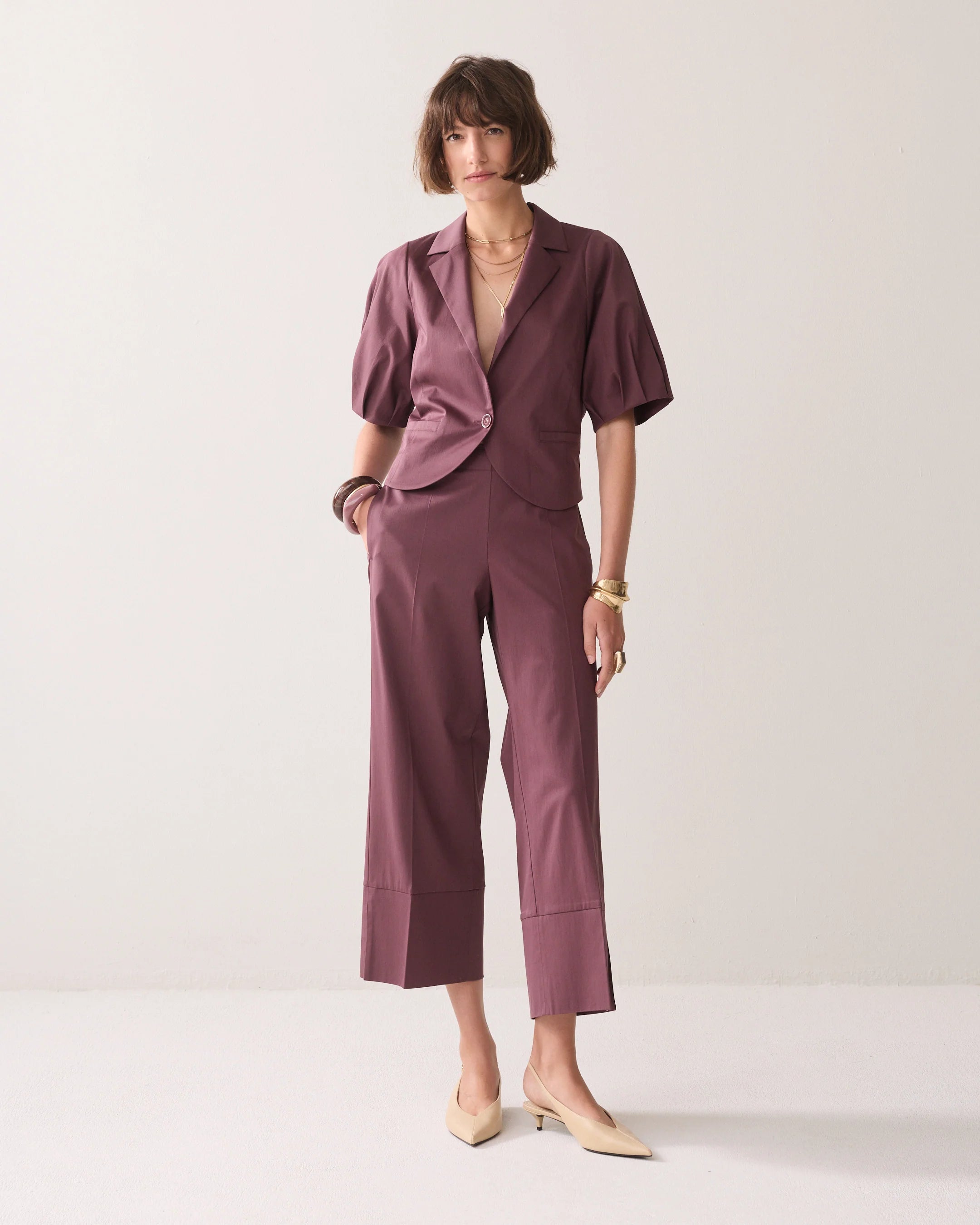 Short Sleeve Blazer in Deep Fig