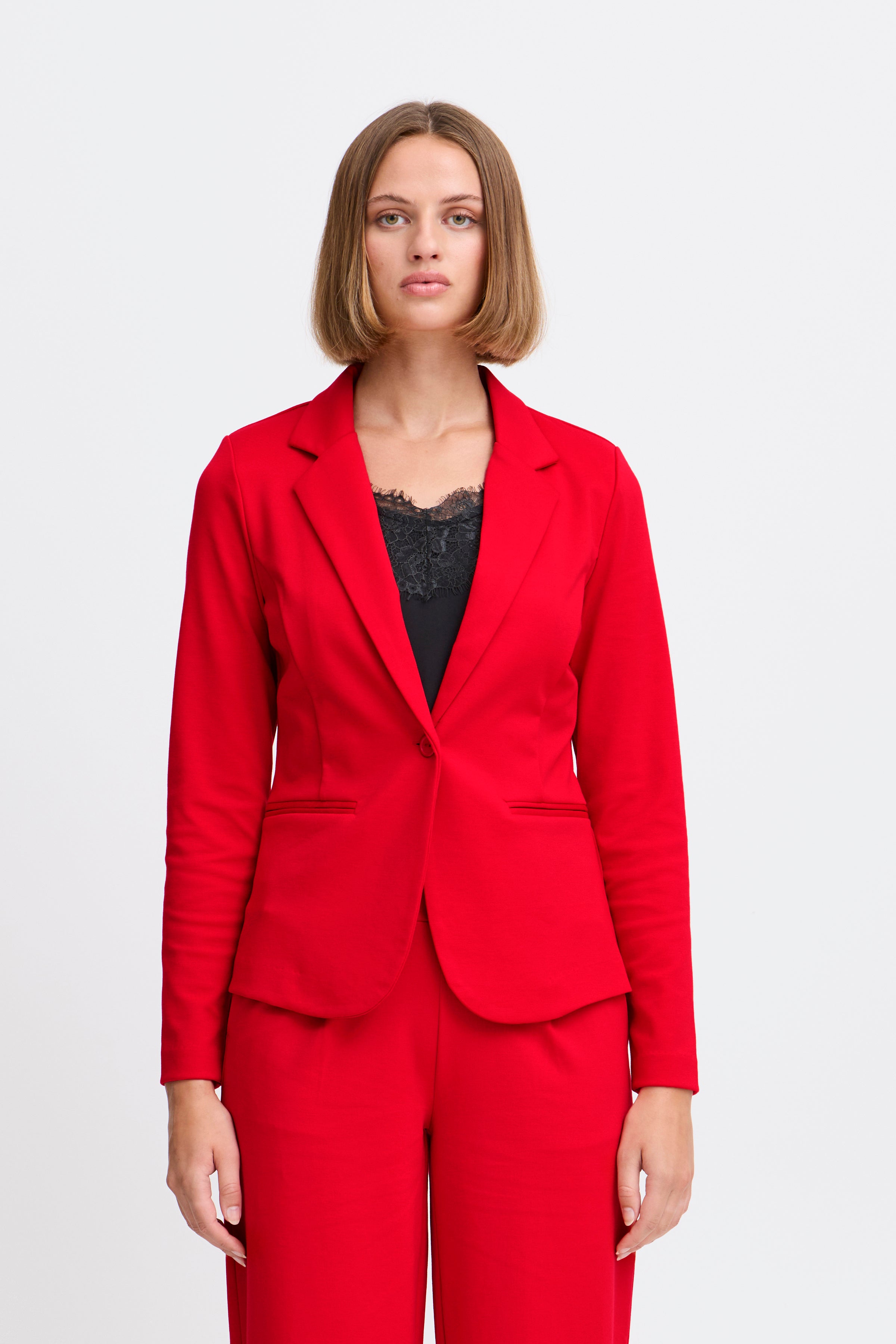 Kate Blazer in Racing Red
