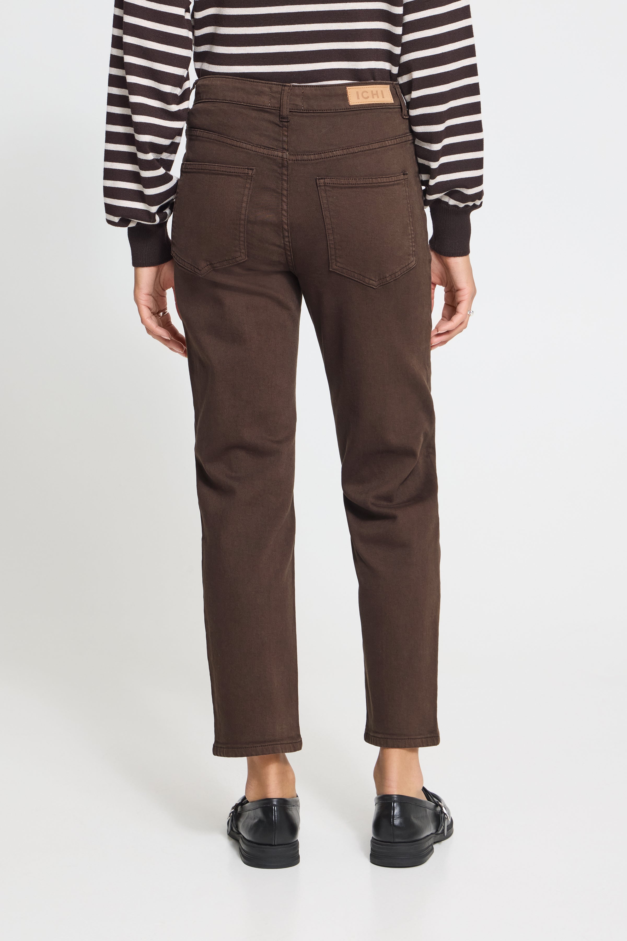 Ziggy Raven in Coffee Bean (L32)