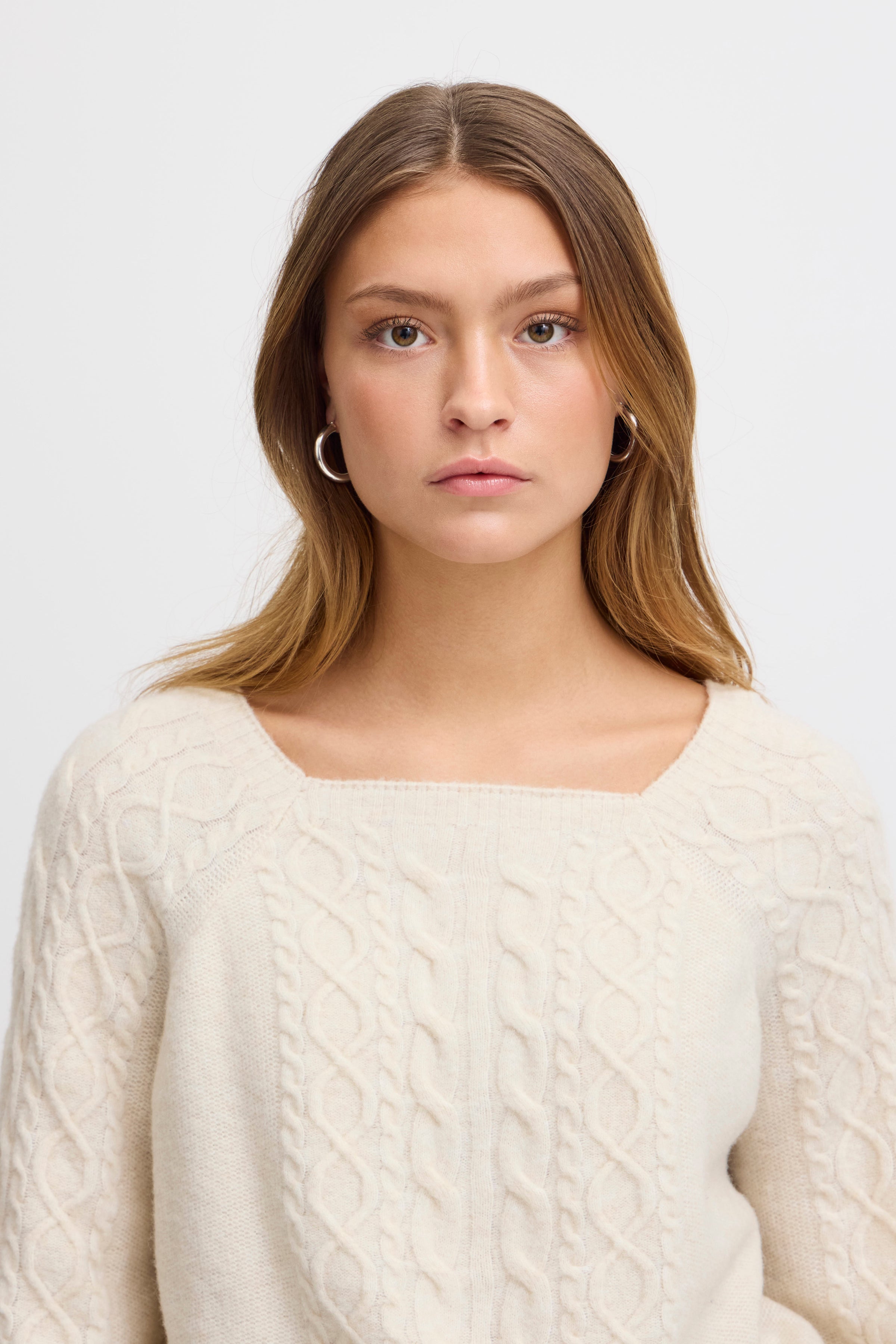 Liynanna Long Sleeve Jumper in Almond Milk