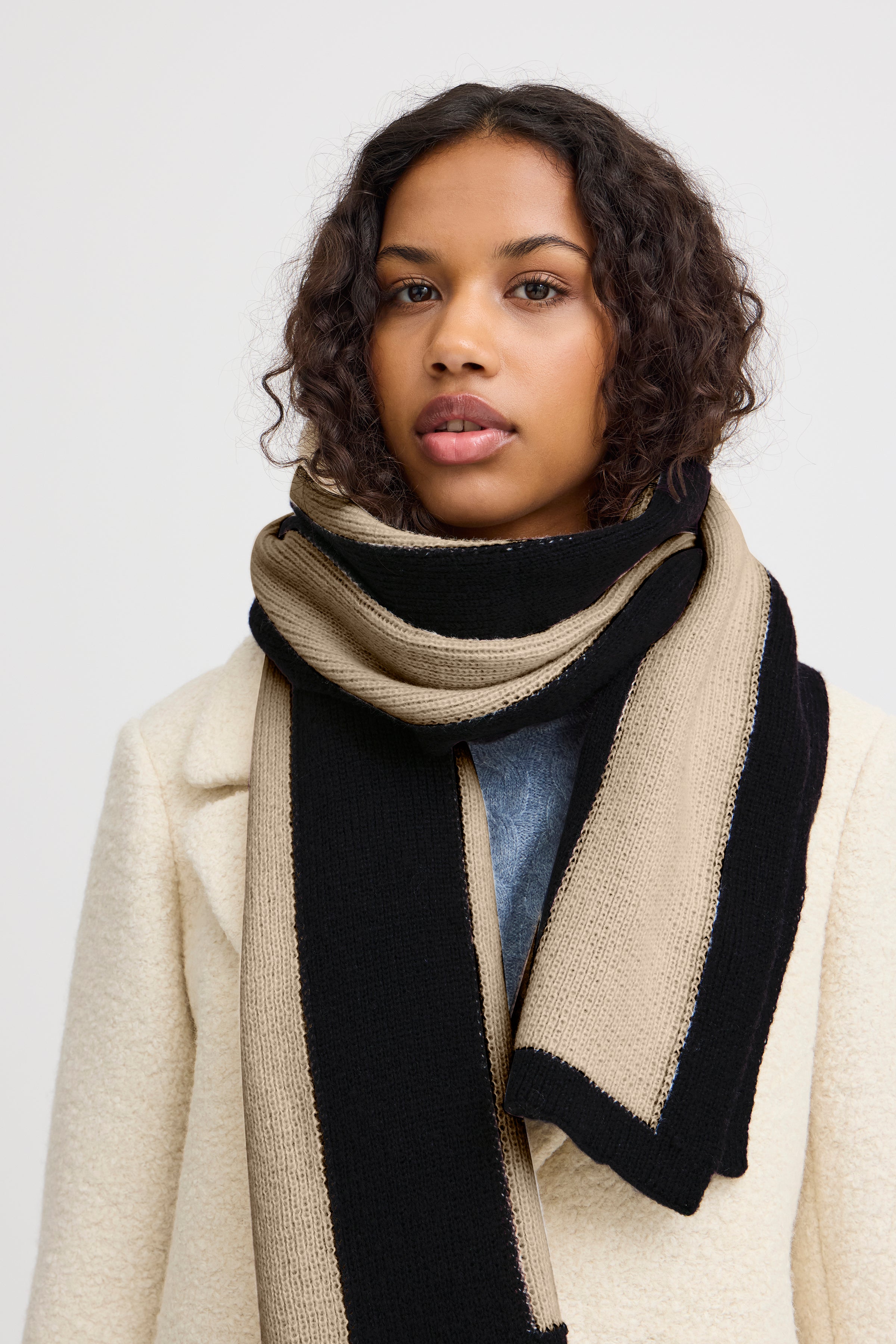 Thora Scarf in Almond Milk