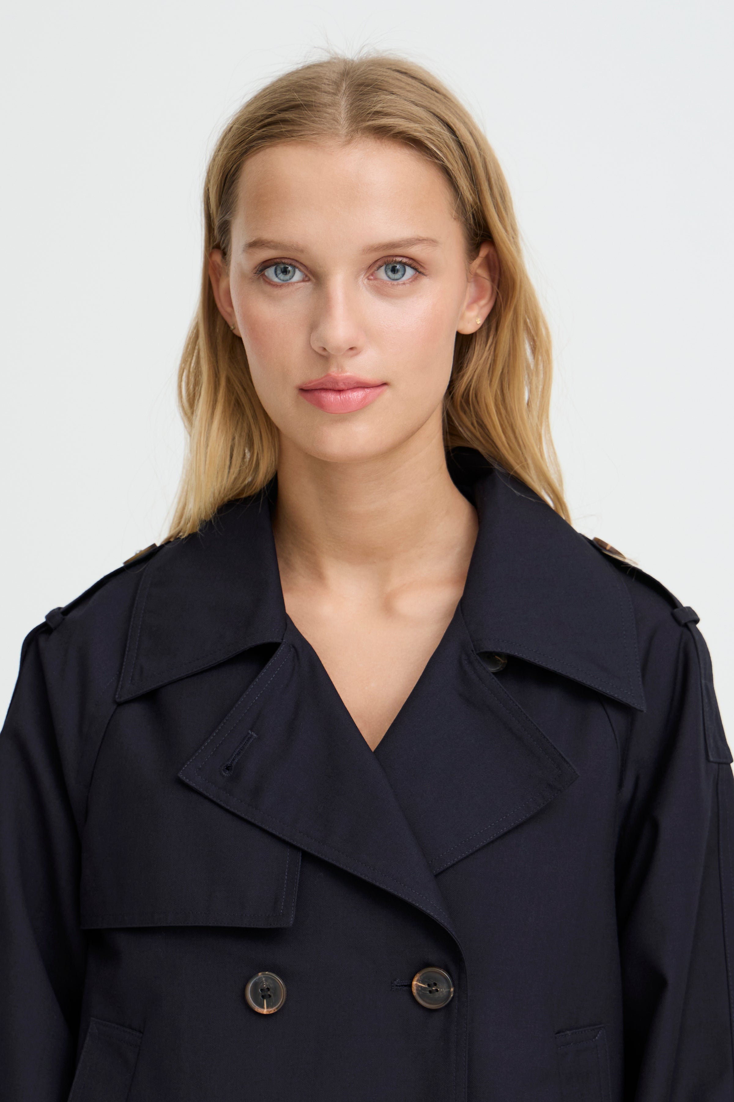 Eparza Jacket in Dark Navy