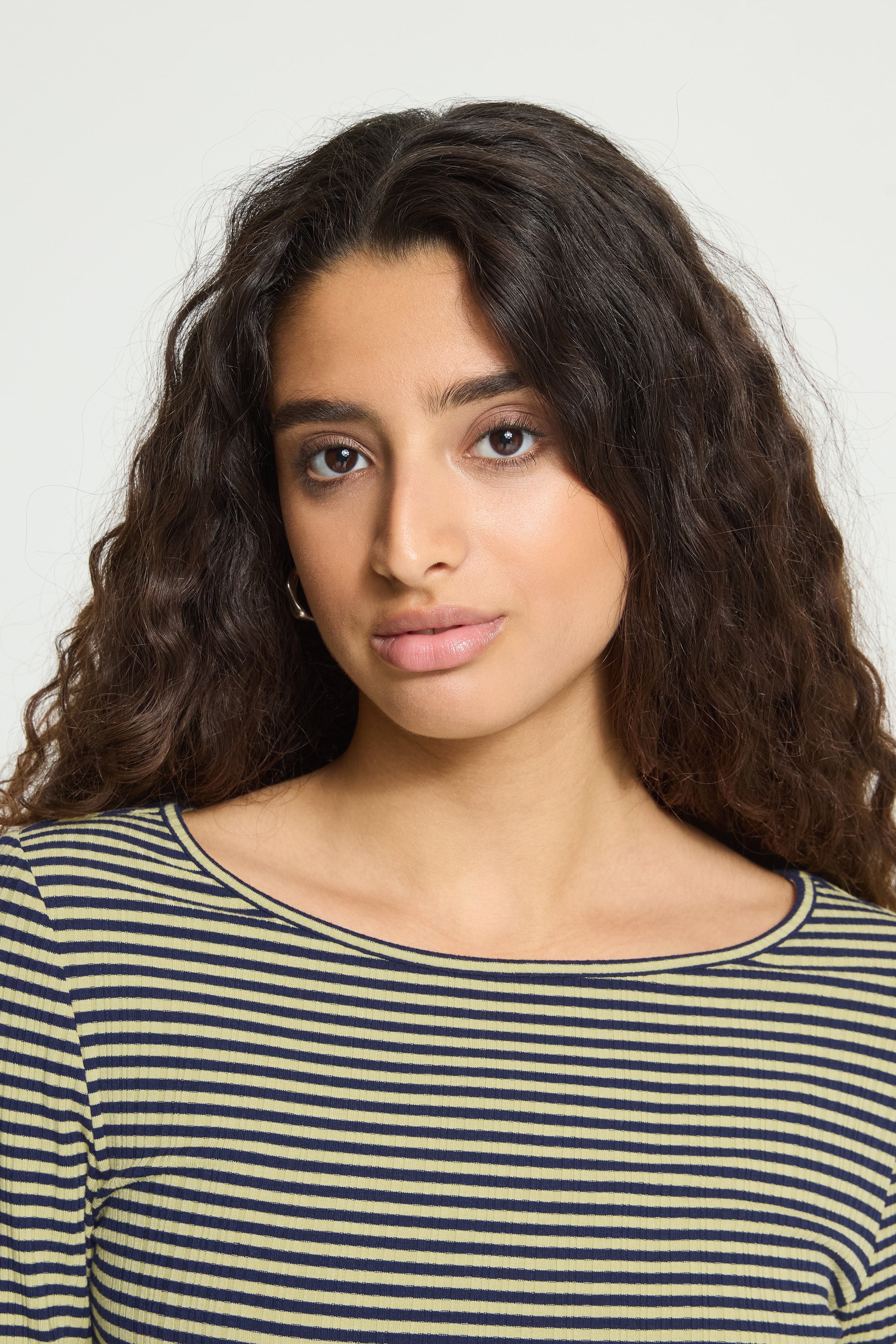 Cella Top in Leek Green