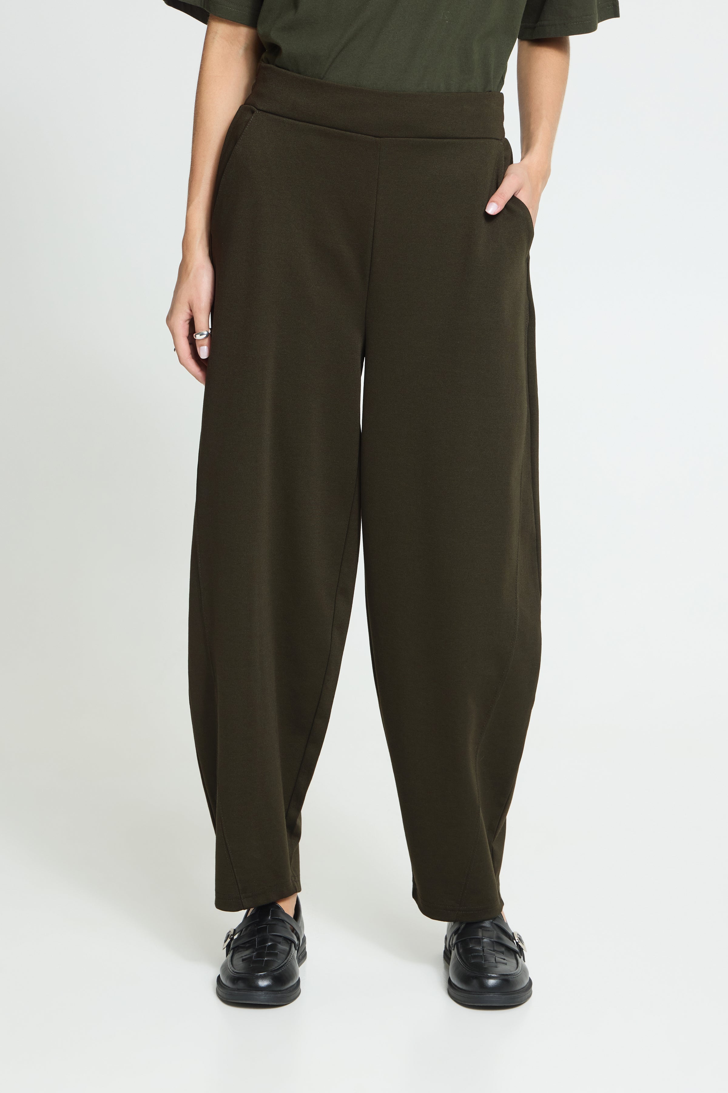 Kate Barrel Trouser in Rosin